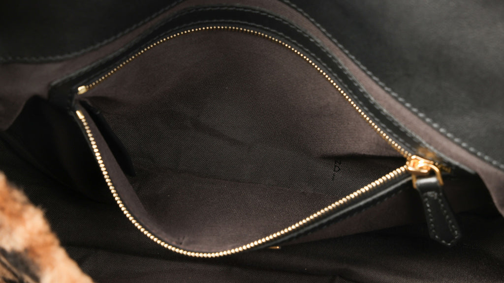 Preowned FENDI Zucca Baguette Fur x Leather Brown Bag 8BXX00 | Luxe Again Maison