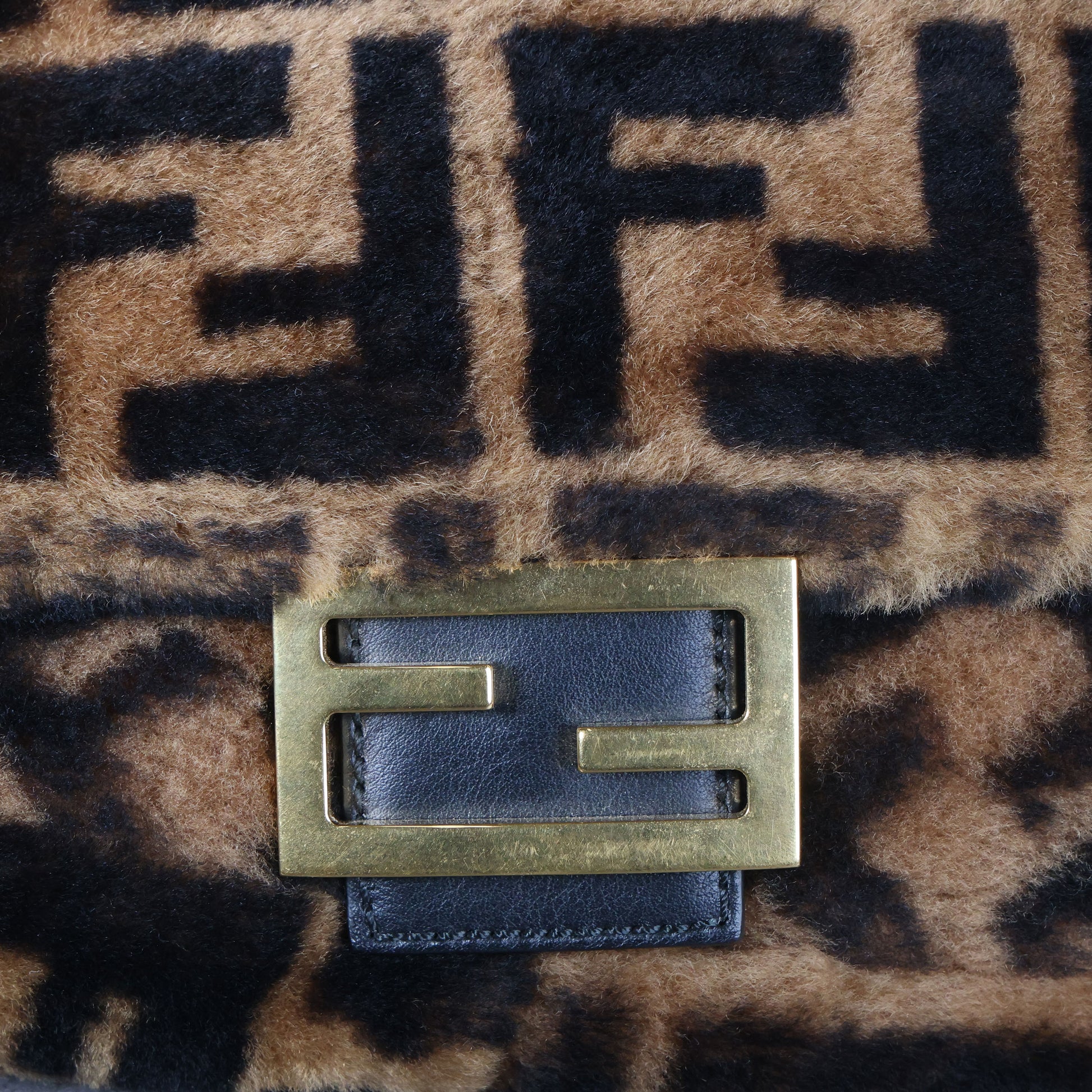 Preowned FENDI Zucca Baguette Fur x Leather Brown Bag A8HP-209 | Luxe Again Maison