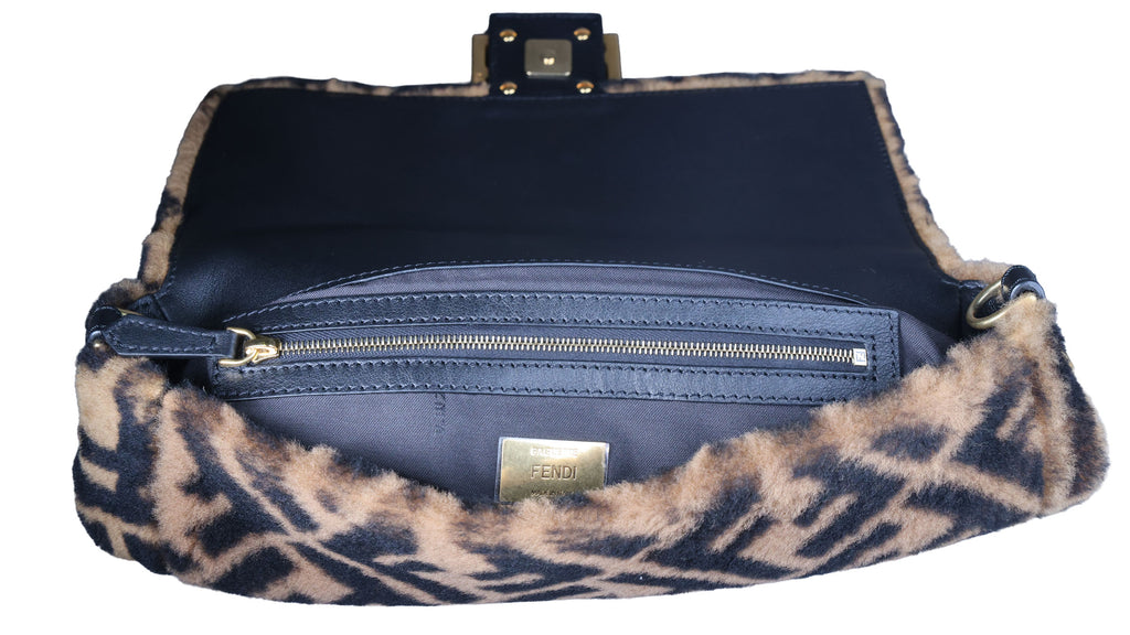 Preowned FENDI Zucca Baguette Fur x Leather Brown Bag A8HP-209 | Luxe Again Maison
