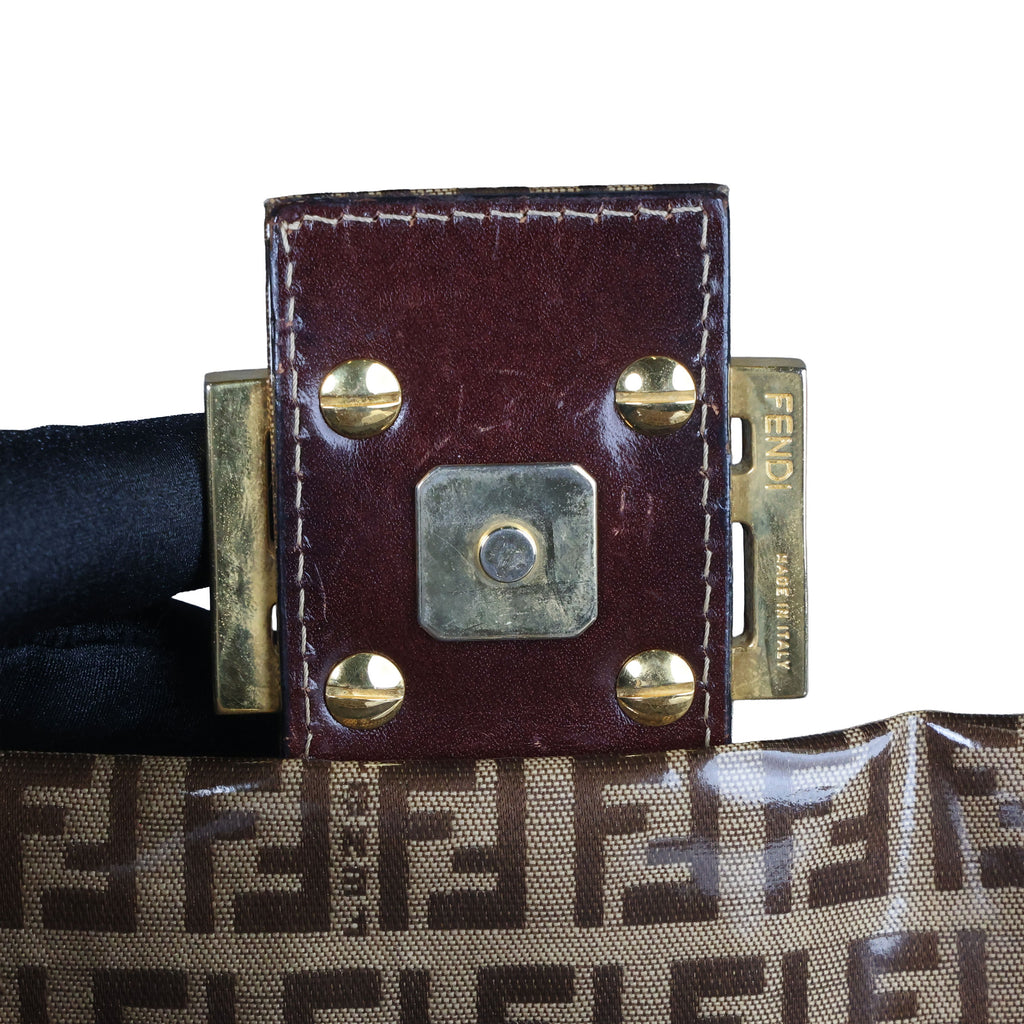 Preowned FENDI Classic Baguette Zucchino Coated Canvas x Leather Brown Bag  | Luxe Again Maison