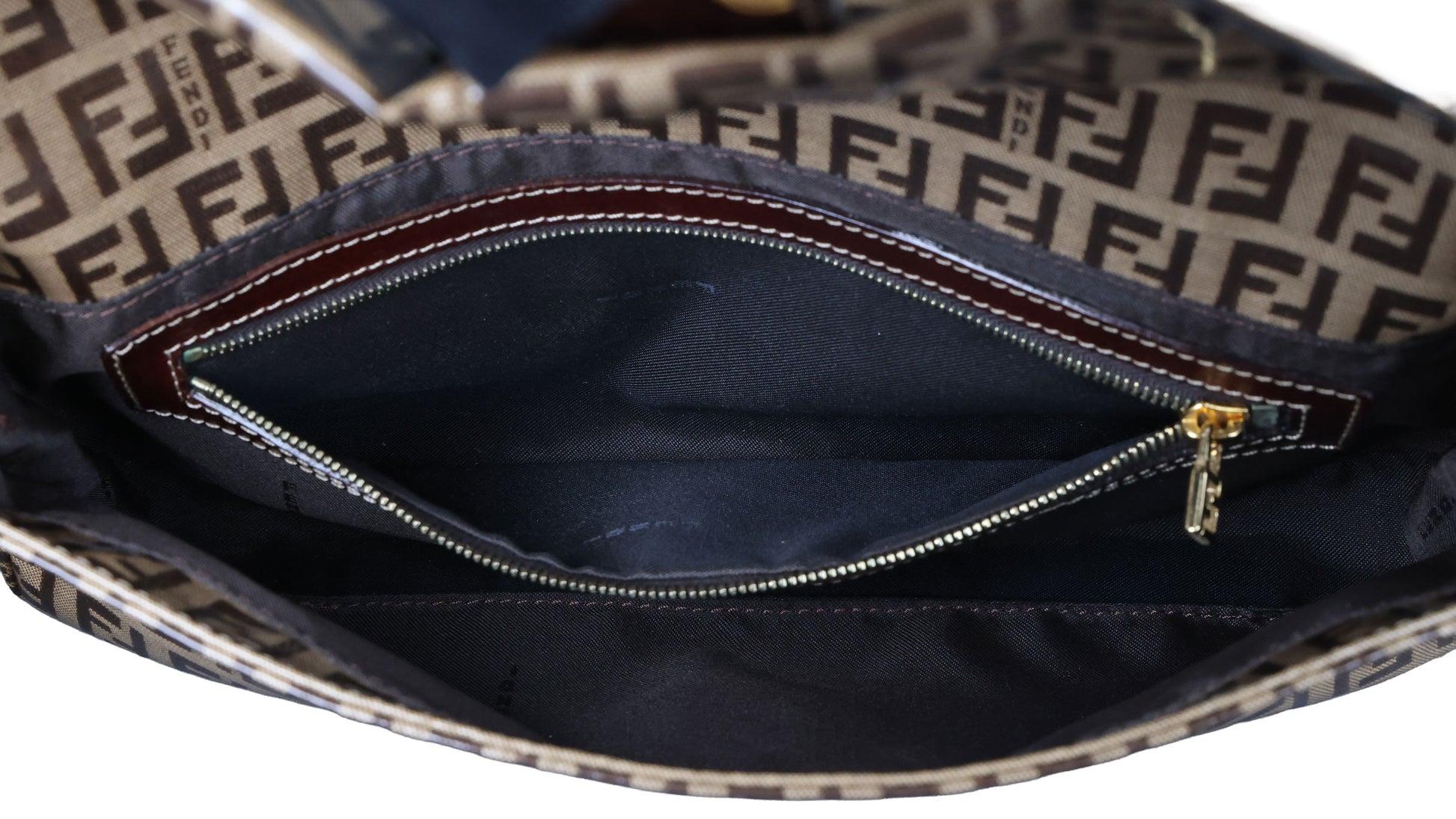Preowned FENDI Classic Baguette Zucchino Coated Canvas x Leather Brown Bag  | Luxe Again Maison