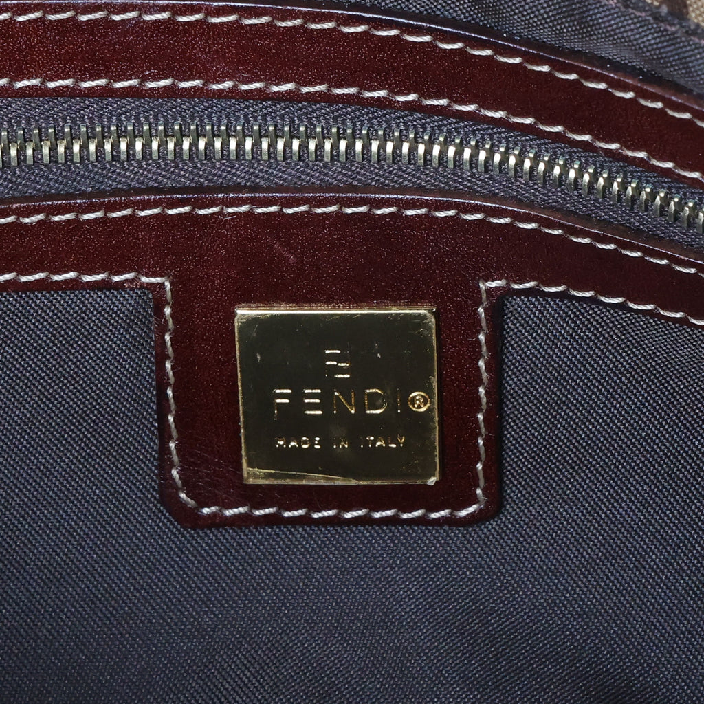 Preowned FENDI Classic Baguette Zucchino Coated Canvas x Leather Brown Bag  | Luxe Again Maison