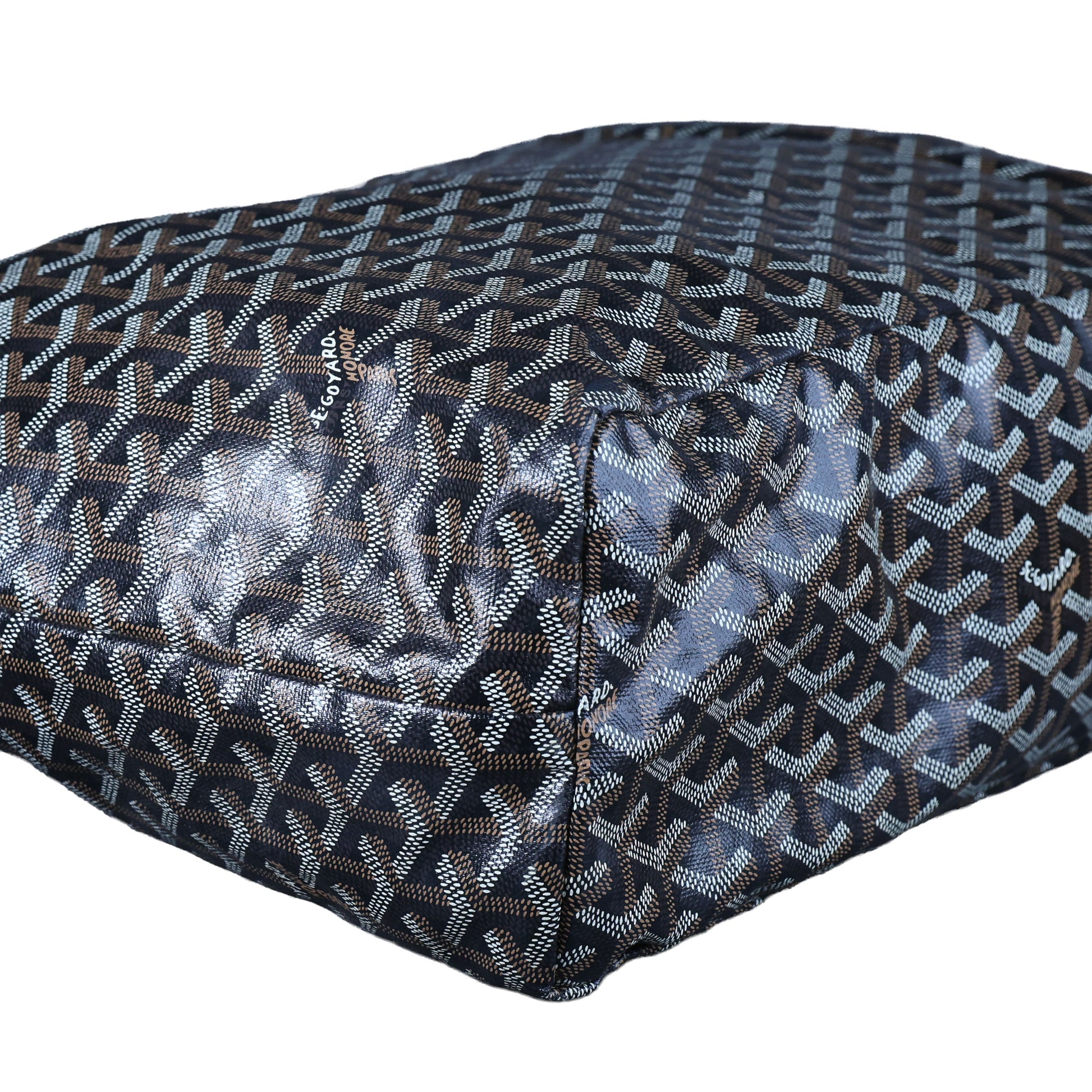 Preowned GOYARD St Louis PM Tote Black | Luxe Again Maison