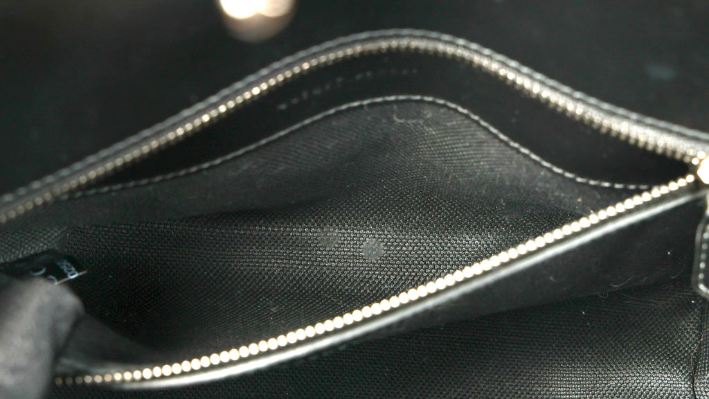 Preowned GUCCI GG Marmont Medium Leather Shoulder Bag Black | Luxe Again Maison 