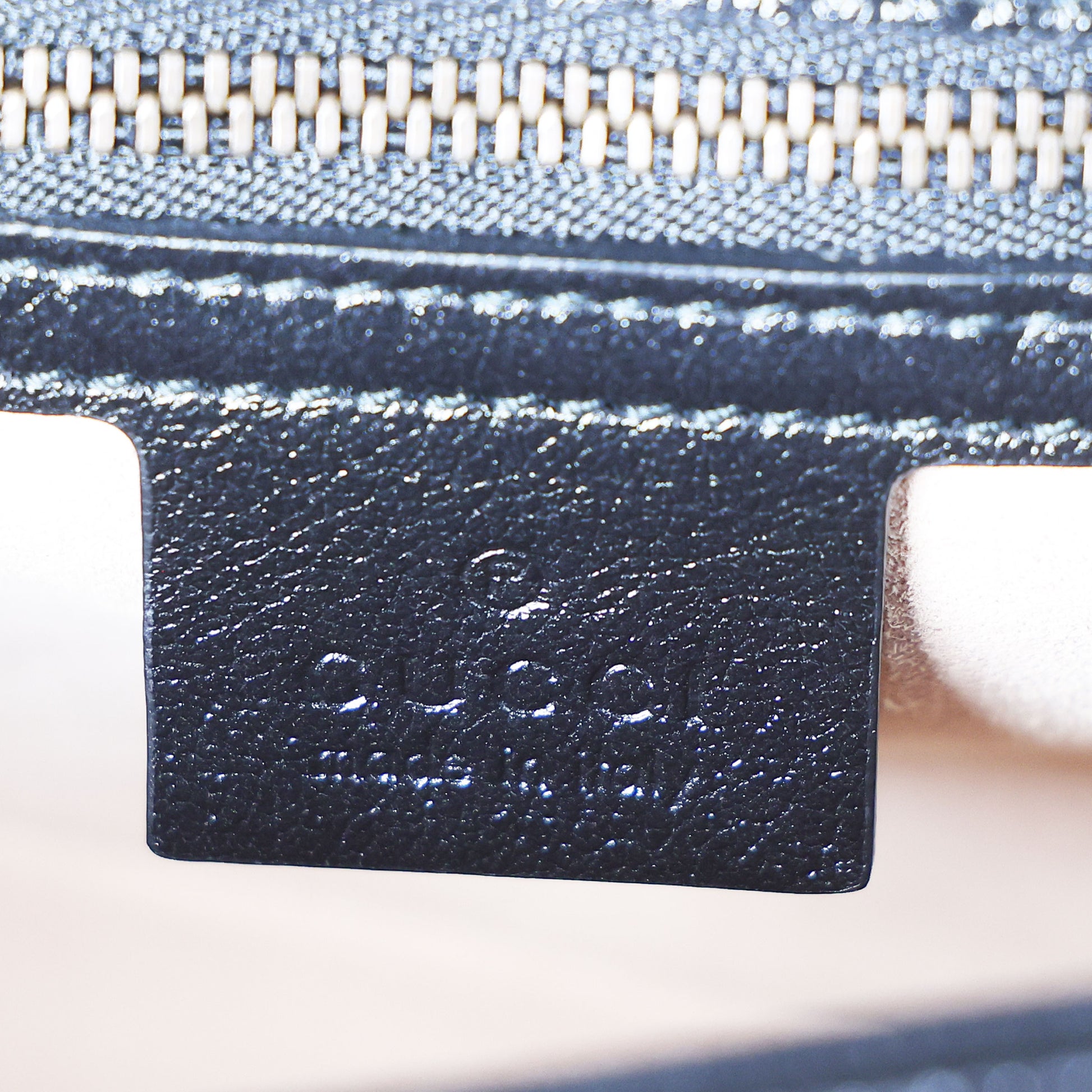 Preowned GUCCI GG Marmont Medium Leather Shoulder Bag Black x Orange | Luxe Again Maison