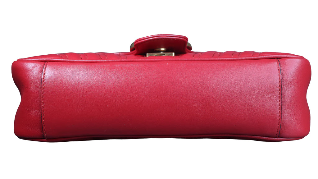 Preowned GUCCI GG Marmont Medium Leather Shoulder Bag Red | Luxe Again Maison