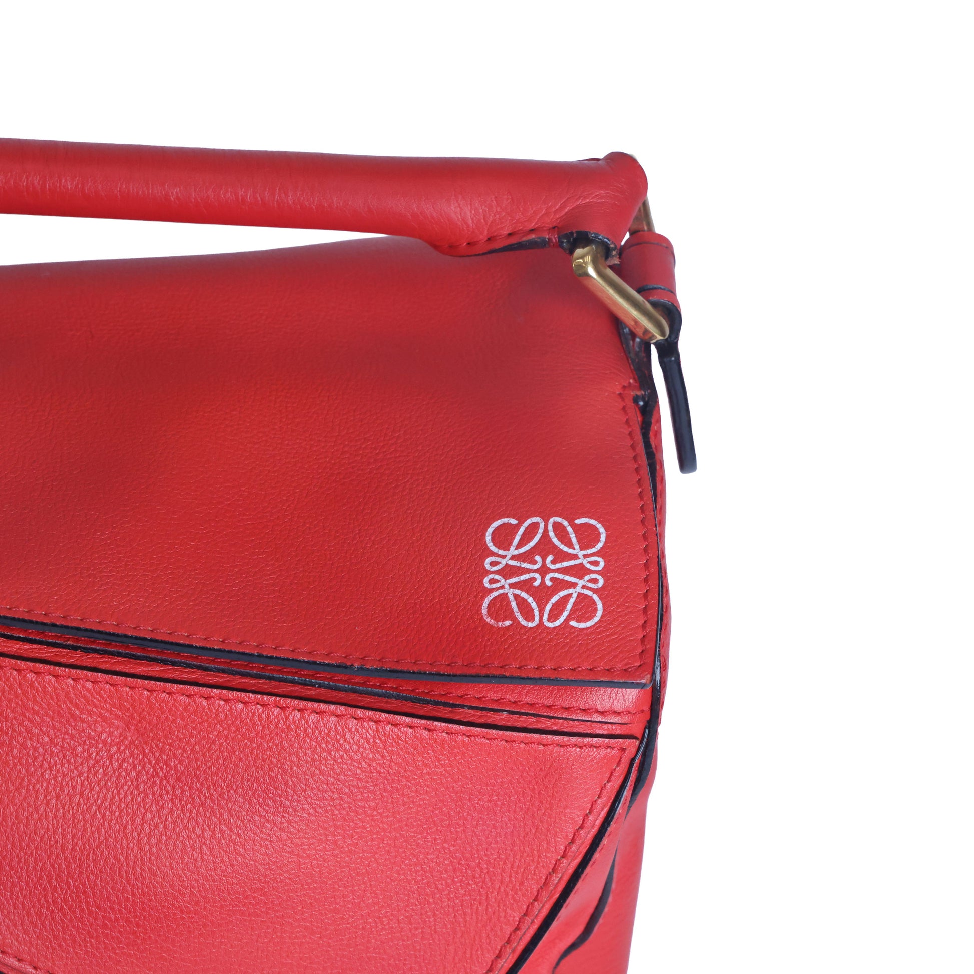 Preowned LOEWE Puzzle Large Leather Red 2 Way Bag | Luxe Again Maison
