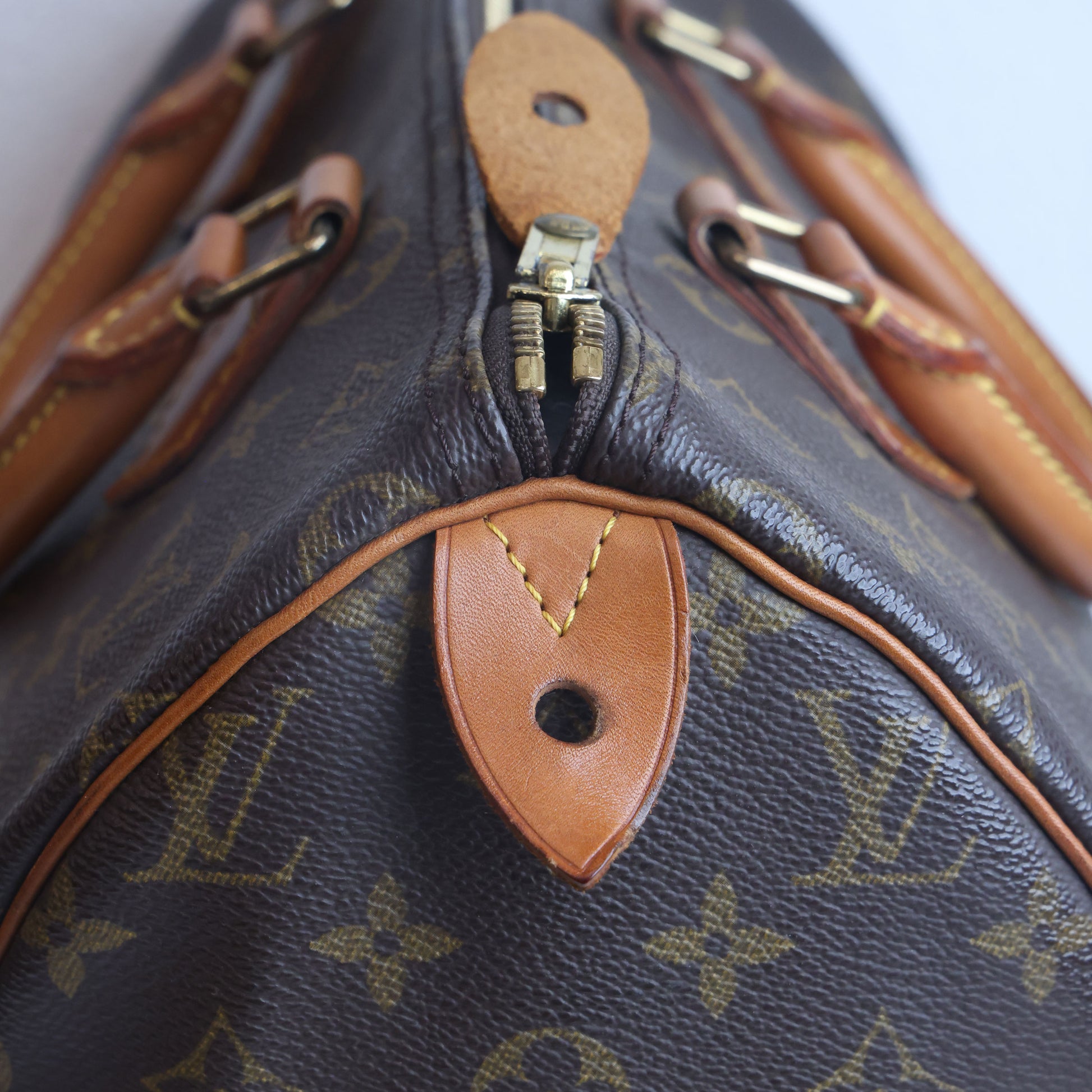 Preowned LOUIS VUITTON Speedy 30 Monogram Brown  | Luxe Again Maison