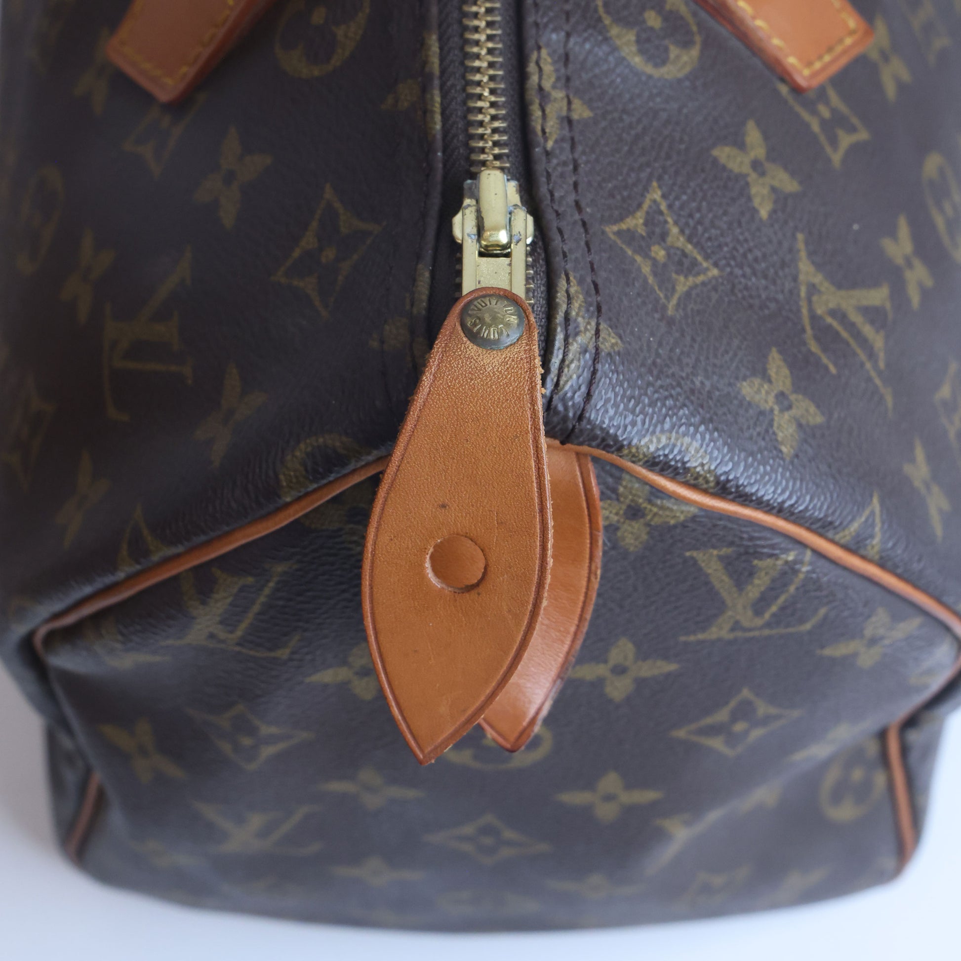 Preowned LOUIS VUITTON Speedy 30 Monogram Brown  | Luxe Again Maison