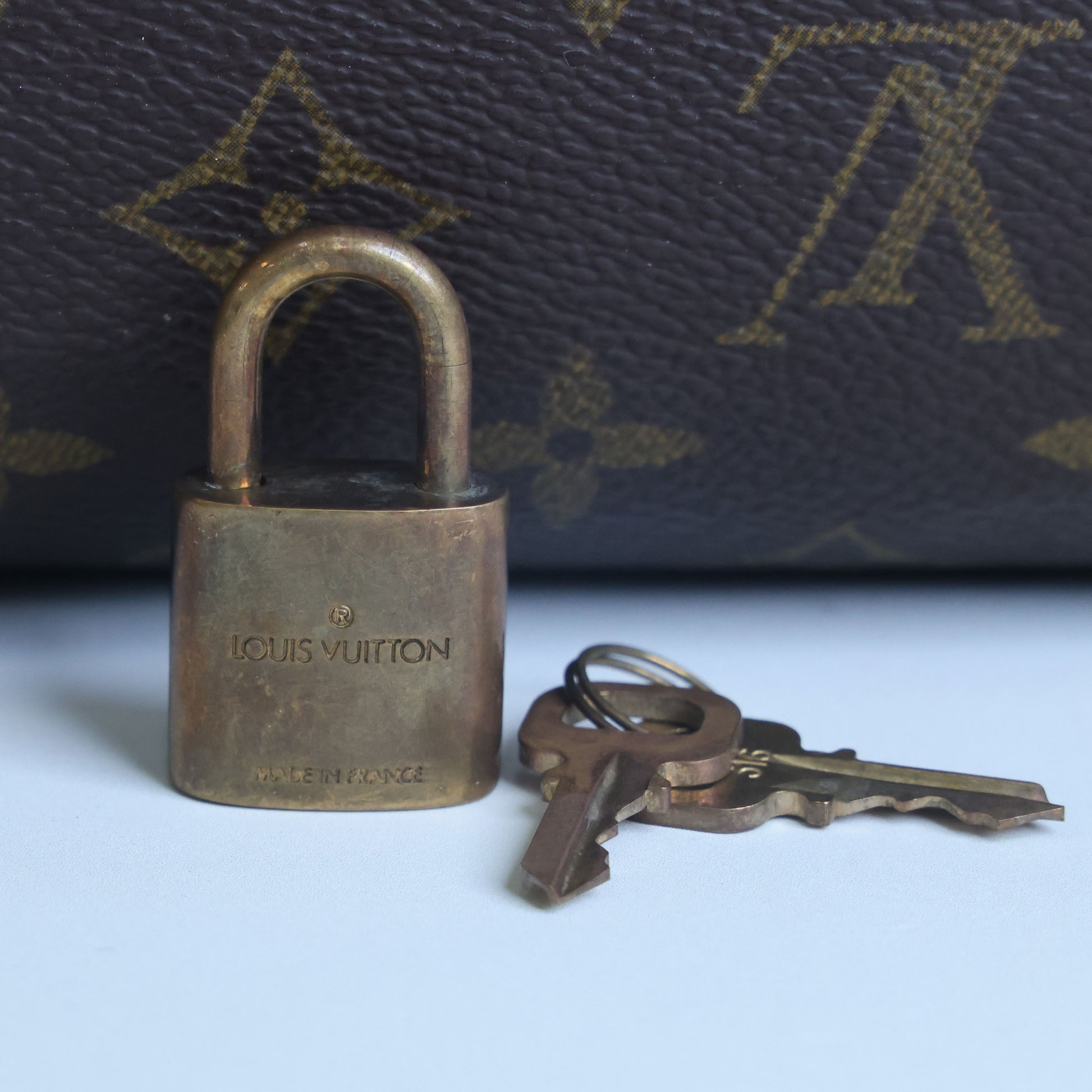Preowned LOUIS VUITTON Speedy 30 Monogram Brown  | Luxe Again Maison
