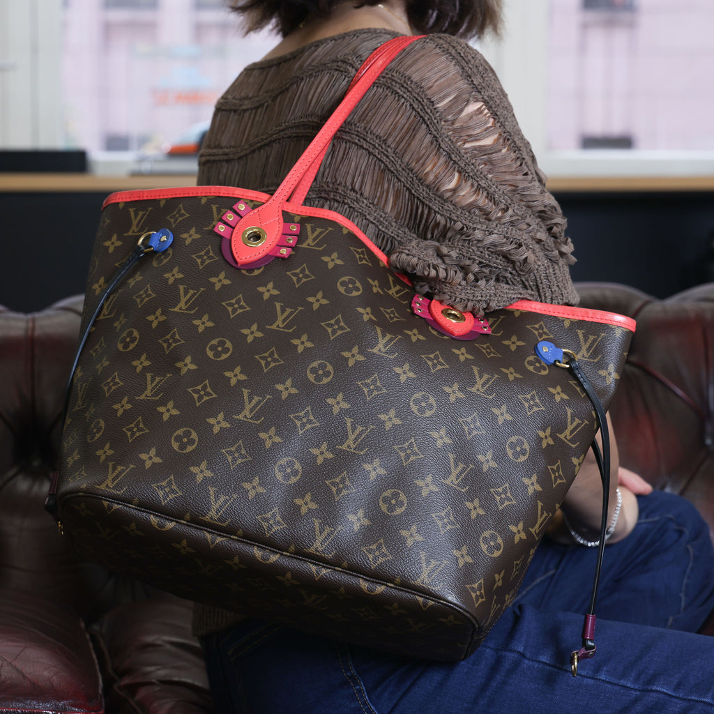Preowned LOUIS VUITTON Monogram Totem Neverfull MM Brown & Flamingo Trim - Limited Edition | Luxe Again Maison