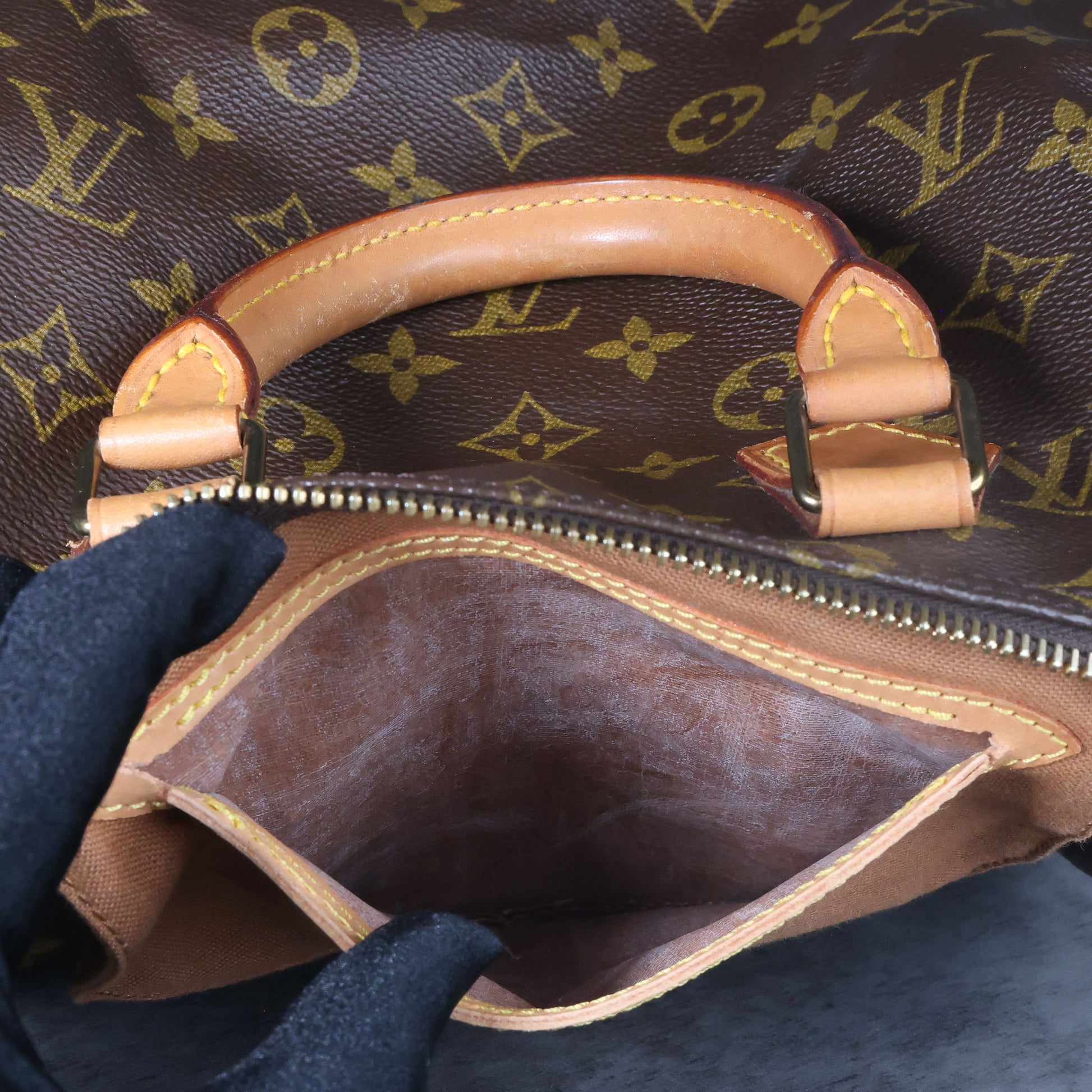 Preowned LOUIS VUITTON Vintage Speedy 25 Monogram Brown M41528 | Luxe Again Maison
