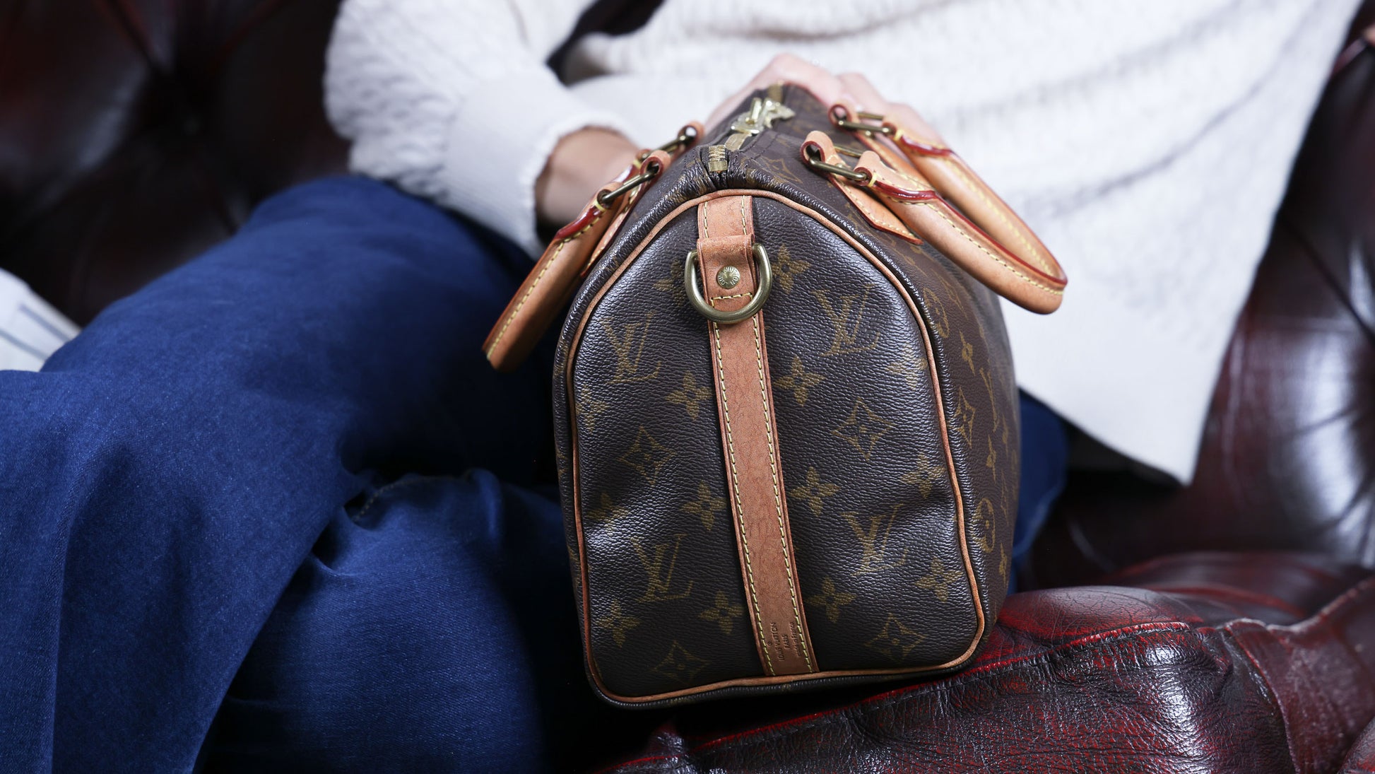 Preowned LOUIS VUITTON Vintage Speedy Bandouliere 25 Monogram Brown | Luxe Again Maison
