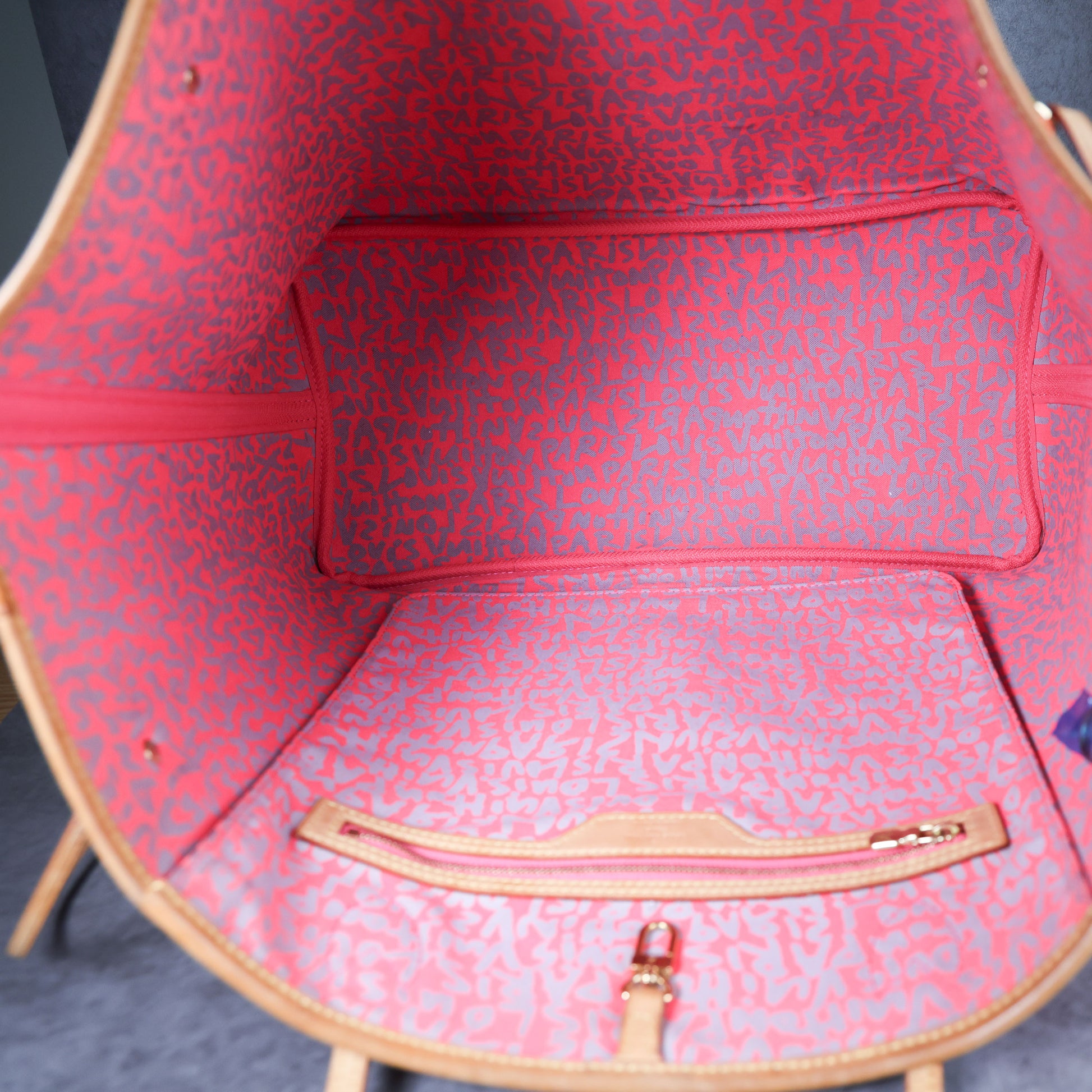 Preowned LOUIS VUITTON Stephen Sprouse Pink Graffiti Monogram Neverfull GM - Limited Edition 2009 | Luxe Again Maison