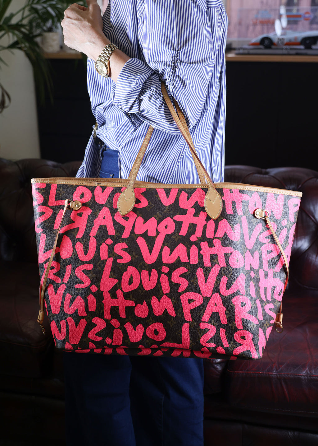 Preowned LOUIS VUITTON Stephen Sprouse Pink Graffiti Monogram Neverfull GM - Limited Edition 2009 | Luxe Again Maison