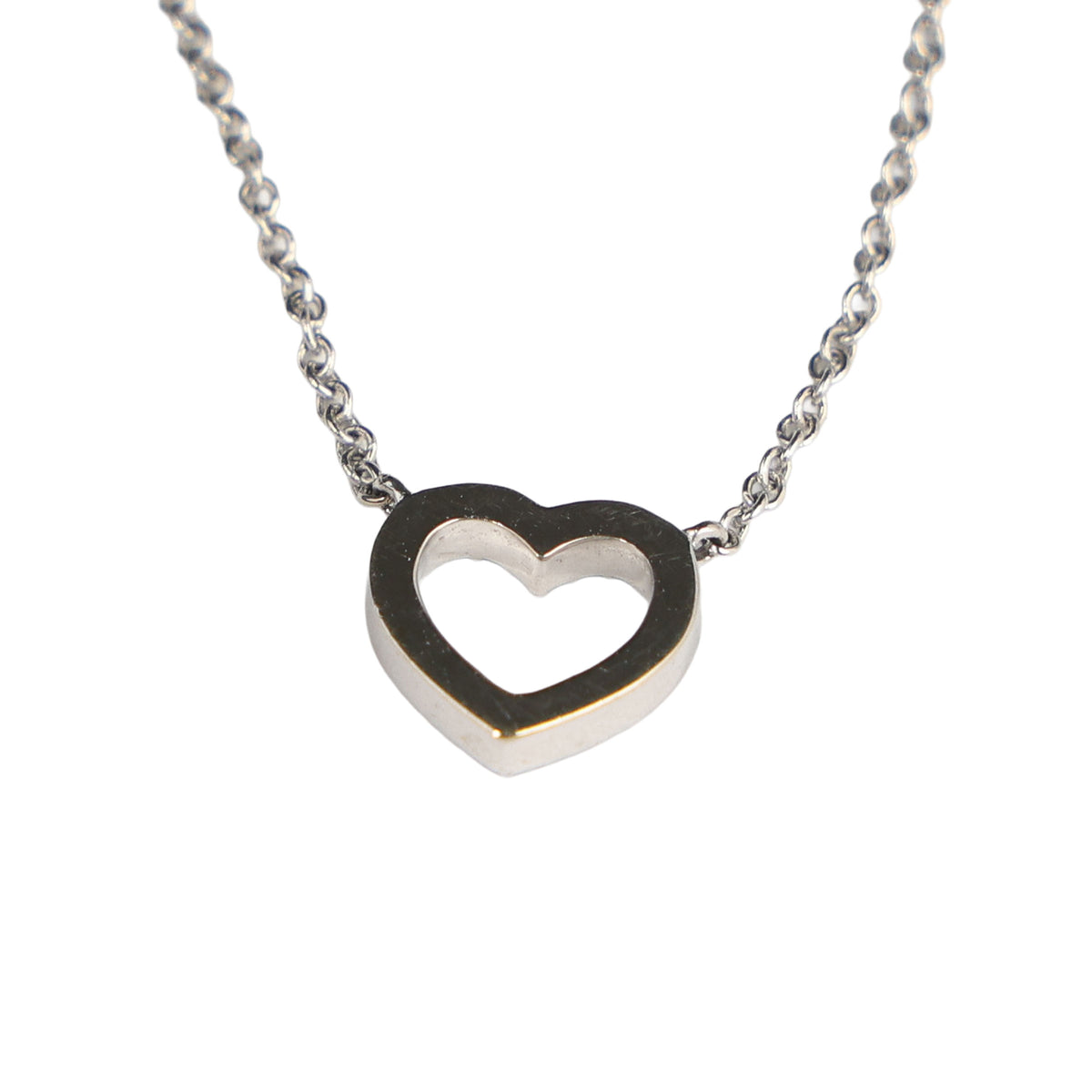 Preowned TIFFANY 18k WG Diamond Metro Heart Mini Pendant Necklace 1.9g | Luxe Again Maison