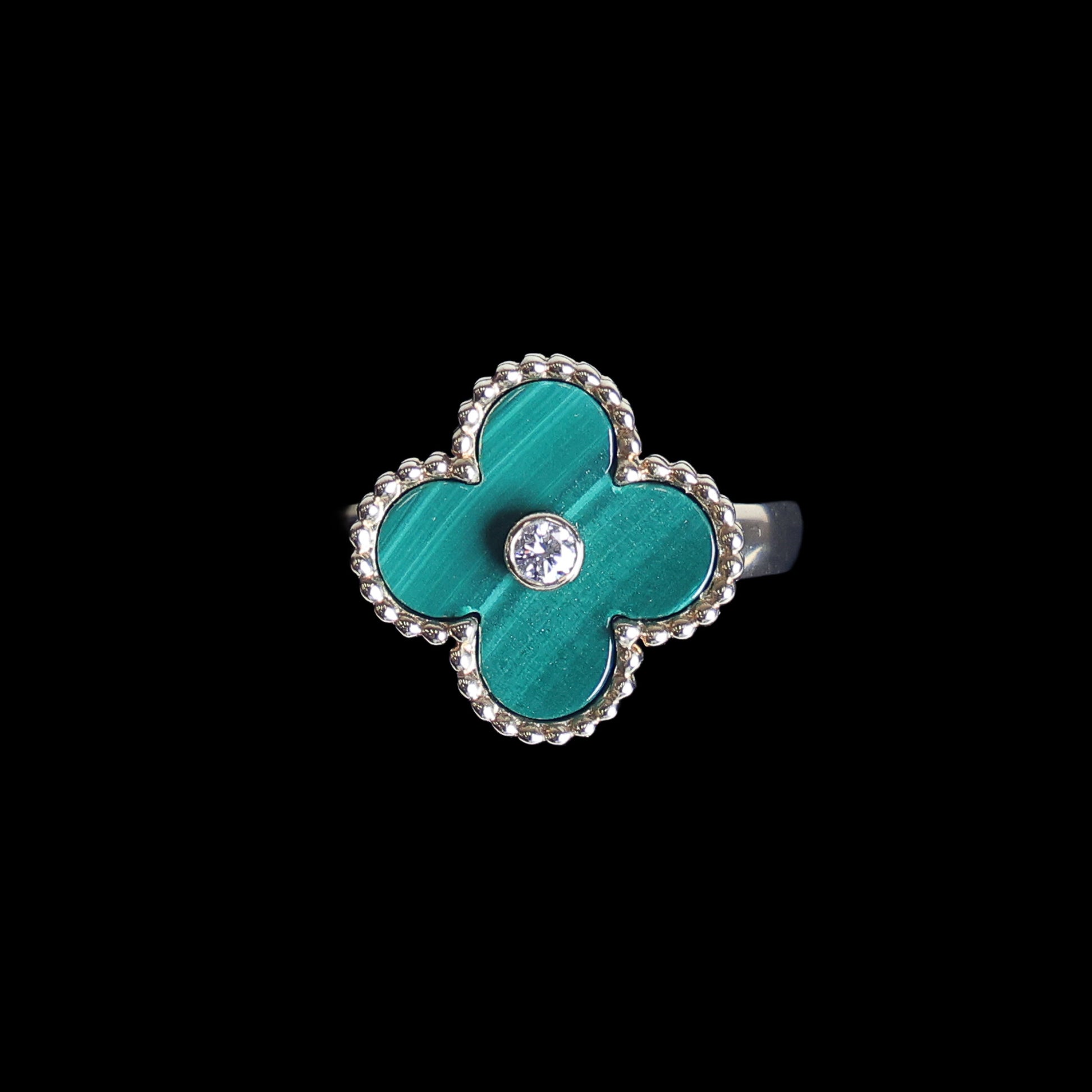 Preowned VAN CLEEF & ARPELS Vintage Alhambra 18K Yellow Gold Diamond Malachite Ring 5.8g | Luxe Again Maison