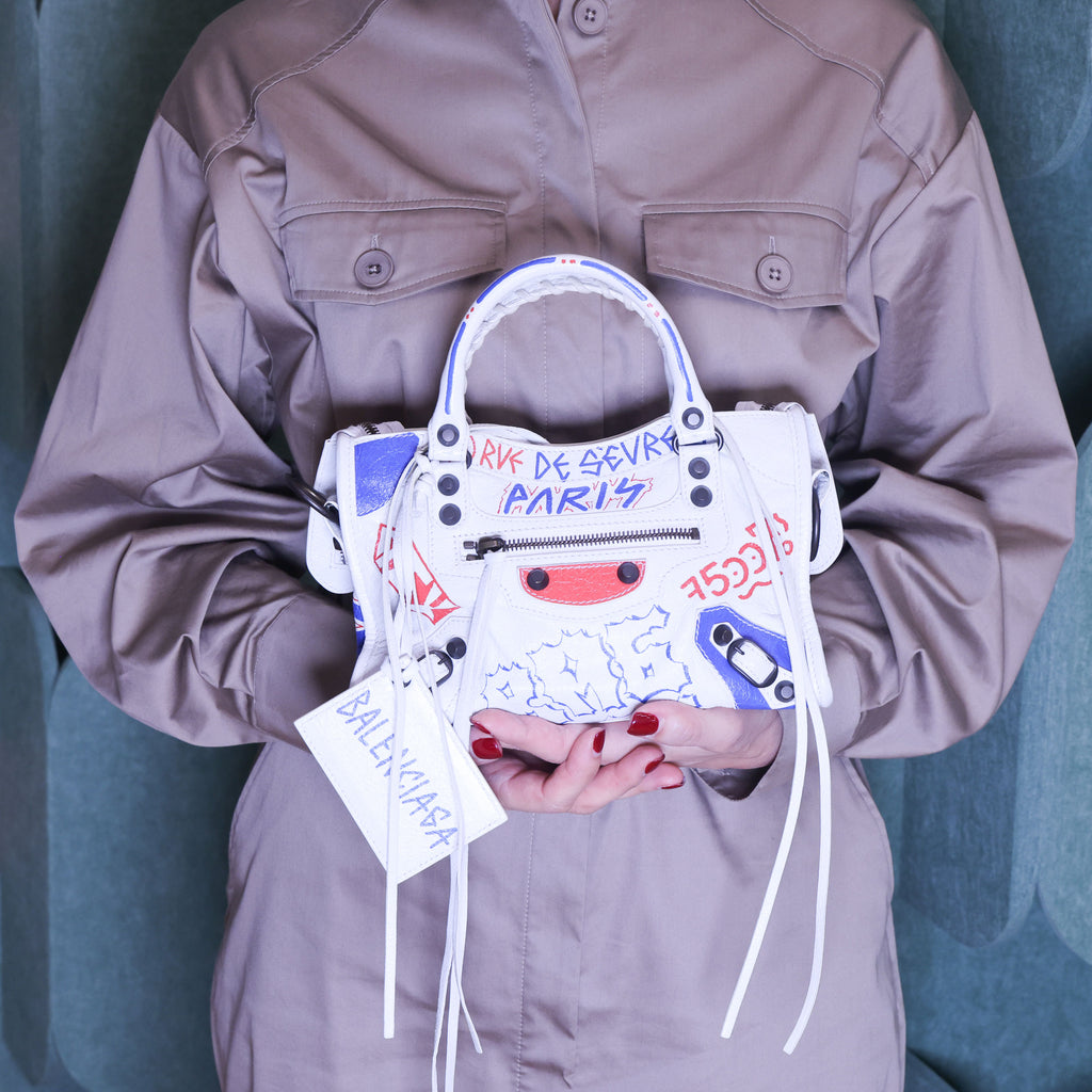 Preloved BALENCIAGA Classic City Graffiti Leather 2 Way Handbag | Luxe Again Maison