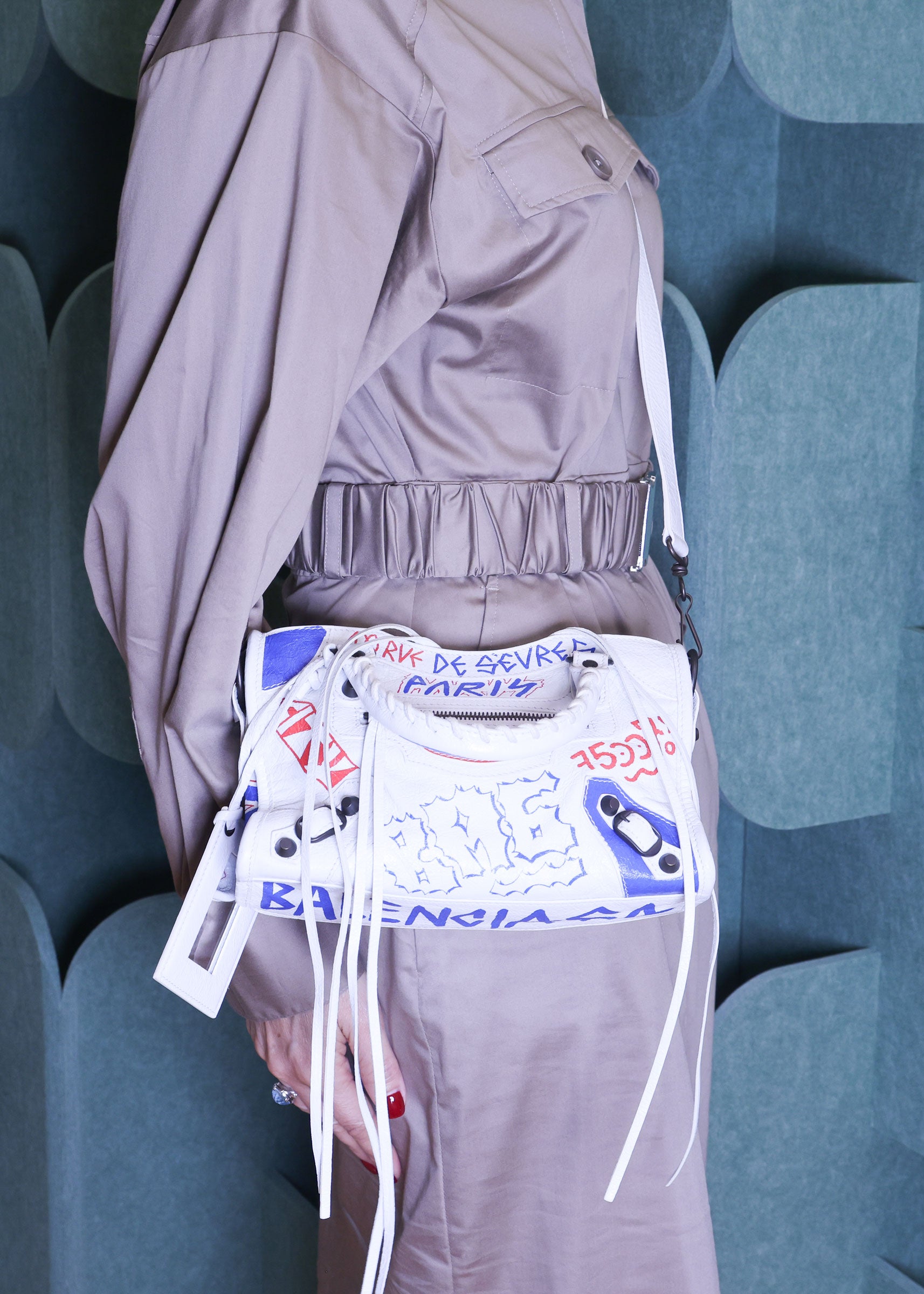 Preloved BALENCIAGA Classic City Graffiti Leather 2 Way Handbag | Luxe Again Maison