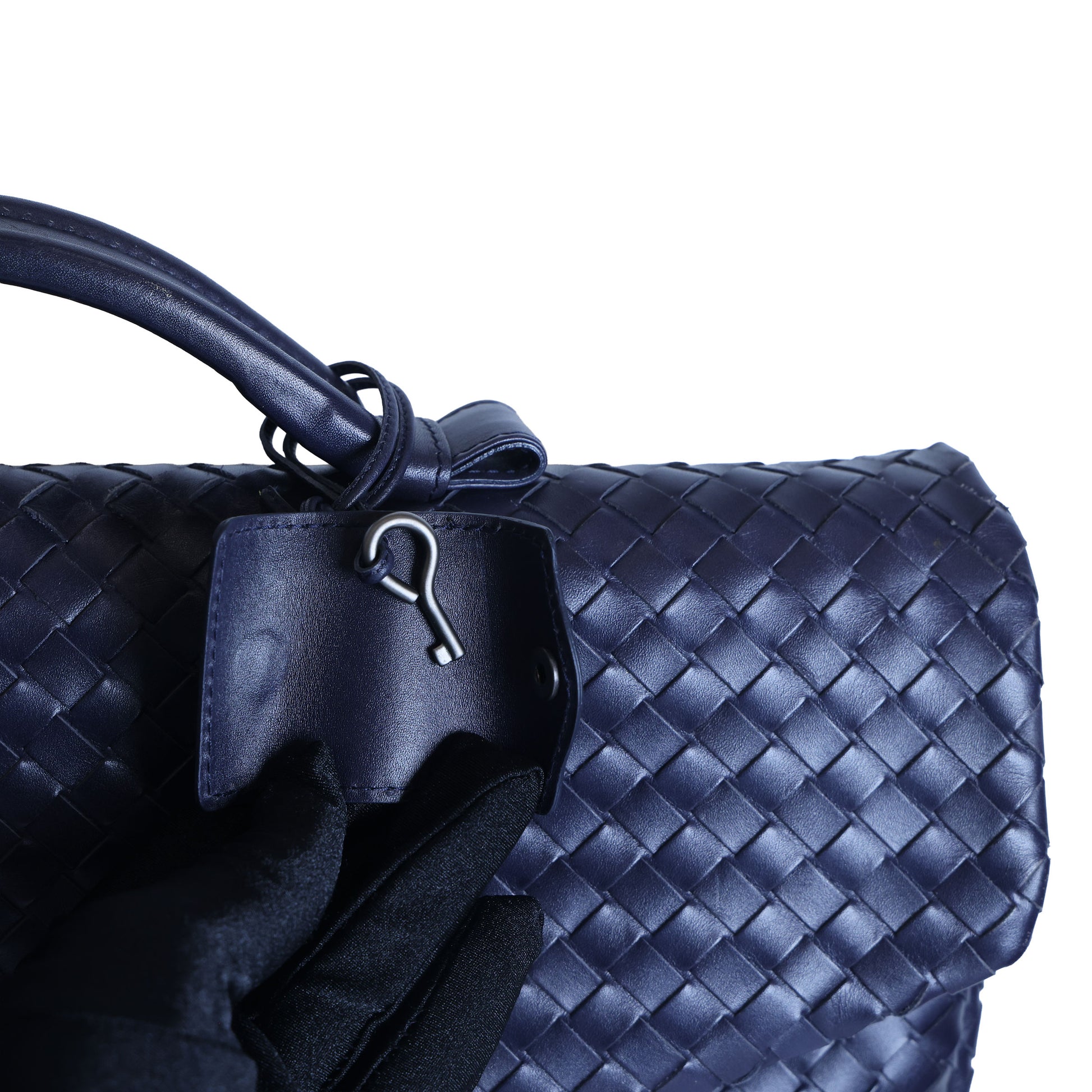 Preloved BOTTEGA VENETA Intrecciato Nappa Leather Briefcase Navy Blue | Luxe Again Maison