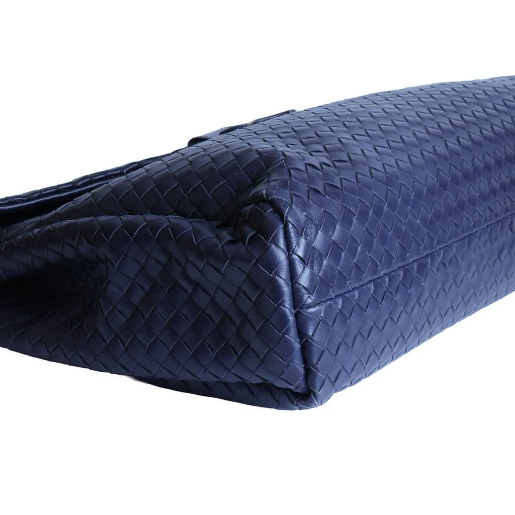 Preloved BOTTEGA VENETA Intrecciato Nappa Leather Briefcase Navy Blue | Luxe Again Maison