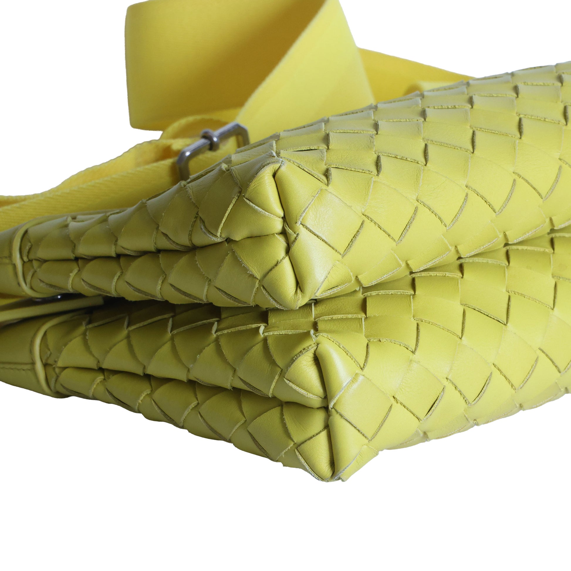 Preloved BOTTEGA VENETA Intrecciato Leather Duo Crossbody Bag Yellow | Luxe Again Maison