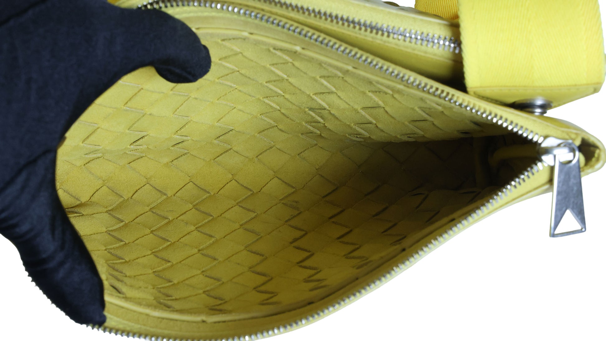 Preloved BOTTEGA VENETA Intrecciato Leather Duo Crossbody Bag Yellow | Luxe Again Maison