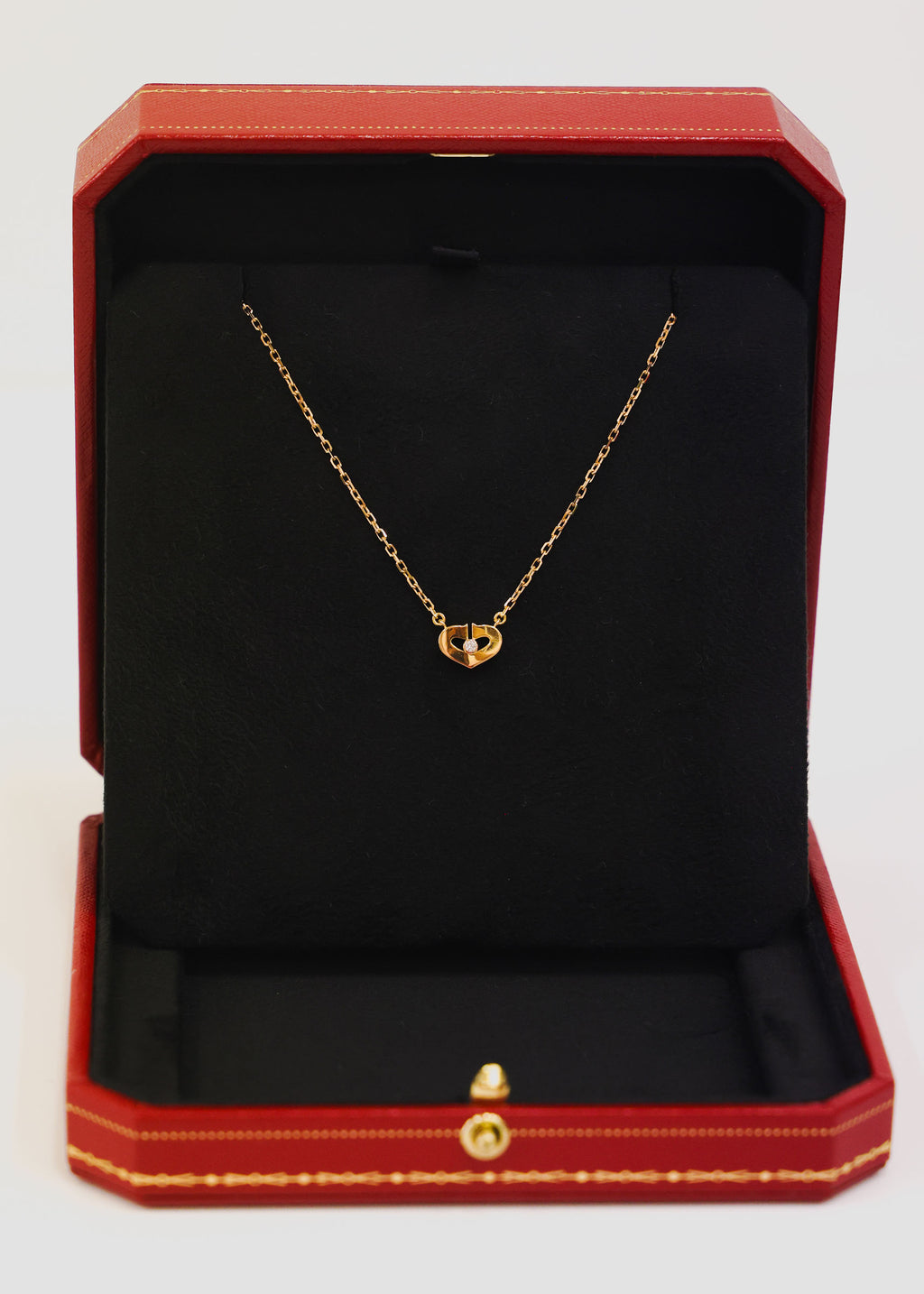 Preloved CARTIER C Heart 1P Diamond Necklace 18K Gold 4.0g | Luxe Again Maison
