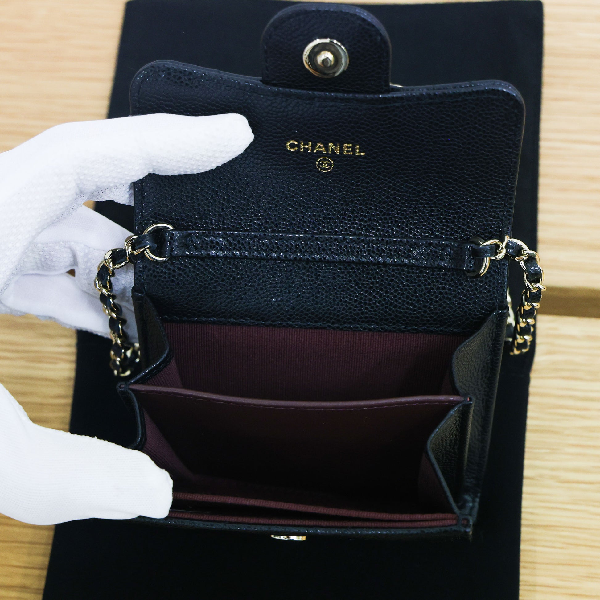Pre-owned Chanel Black Quilted Caviar Classic CC Card Holder on Chain | Luxe Again Maison
