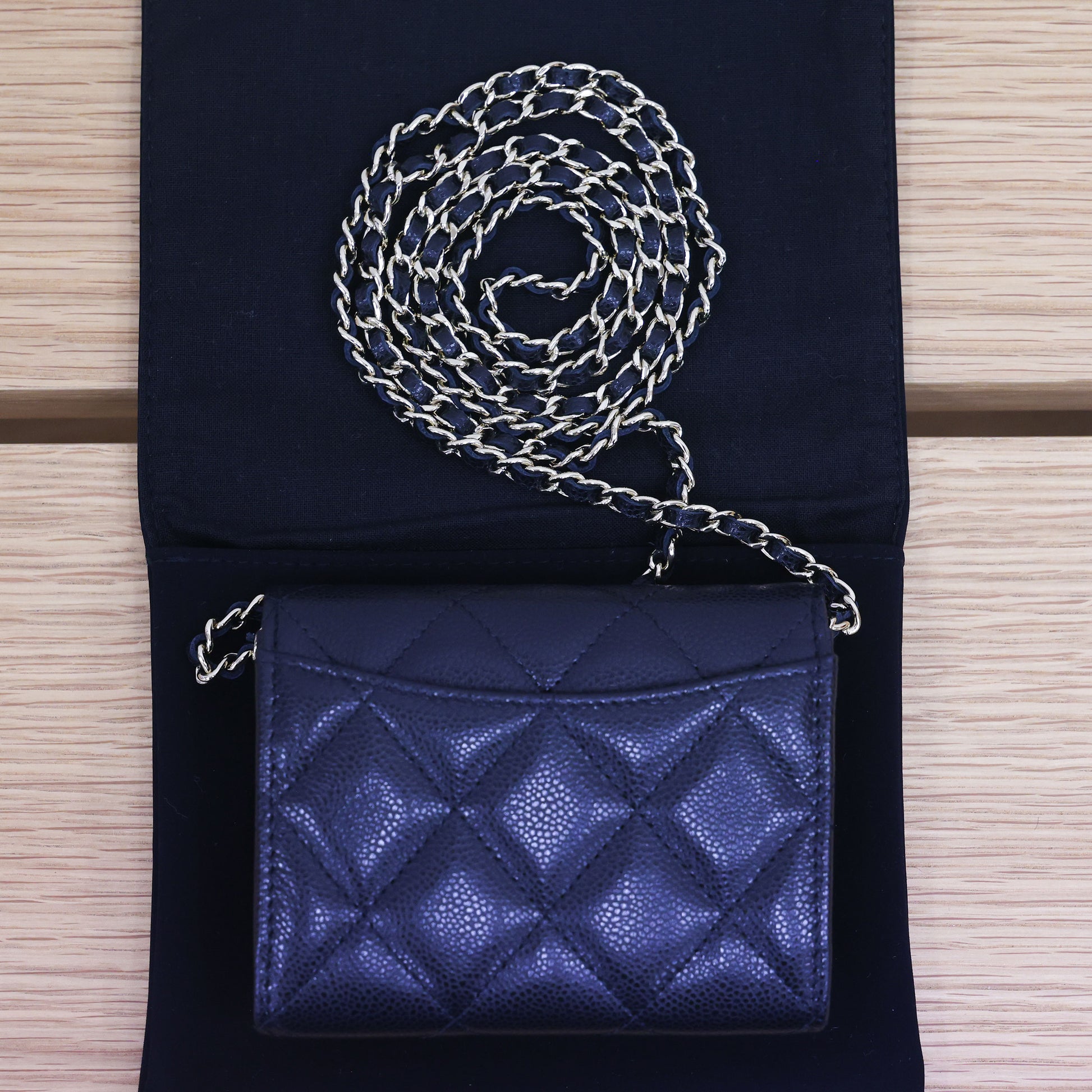 Pre-owned Chanel Black Quilted Caviar Classic CC Card Holder on Chain | Luxe Again Maison