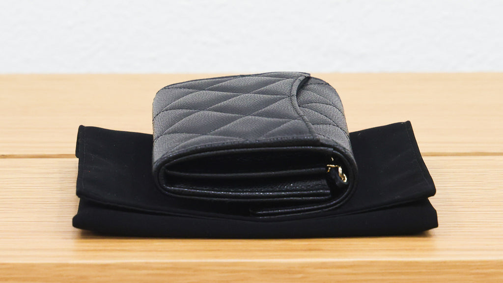 Pre-owned Chanel Black Quilted Caviar Classic CC Card Holder on Chain | Luxe Again Maison