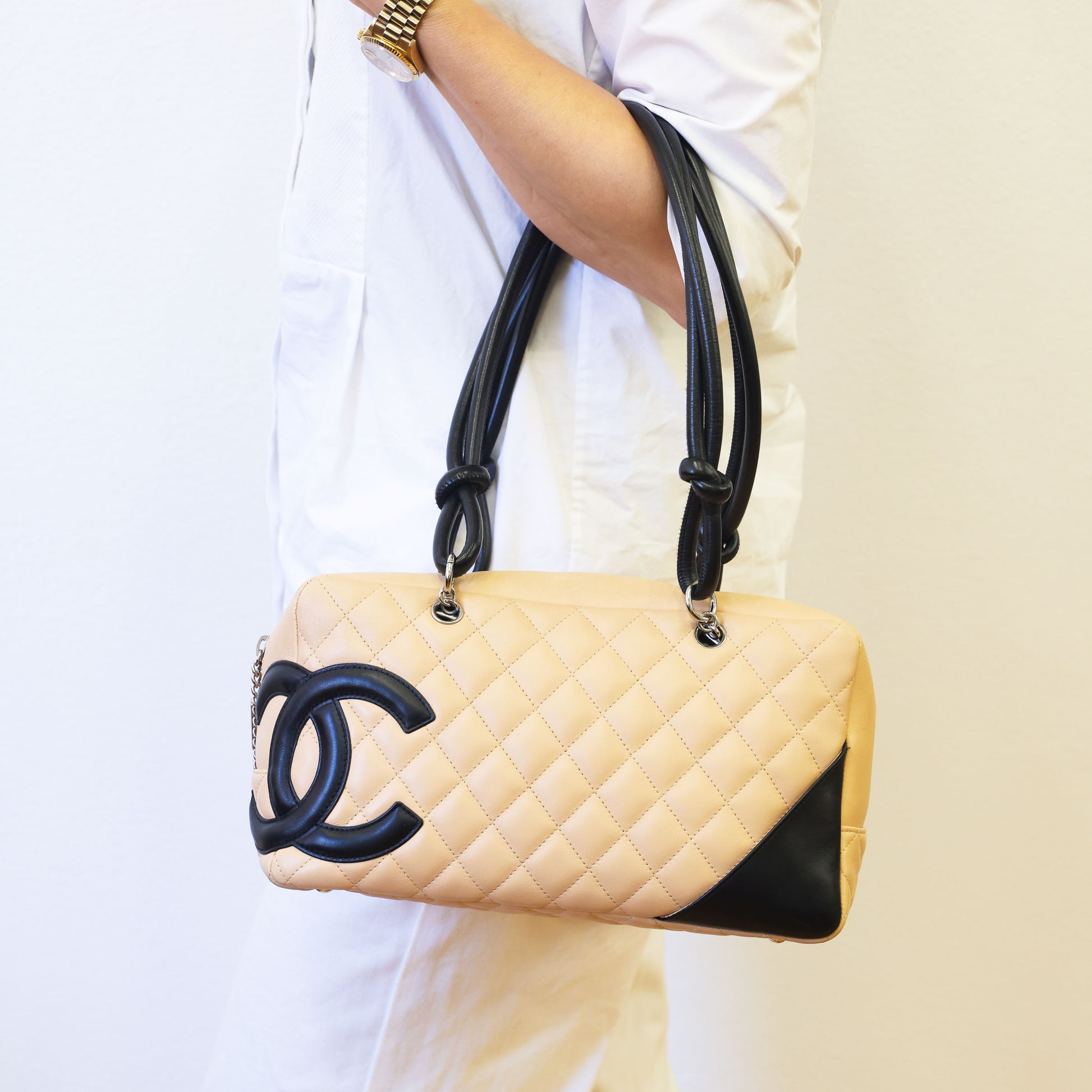 Preloved CHANEL Cambon Ligne Bowler Bag Beige & Black | Luxe Again Maison