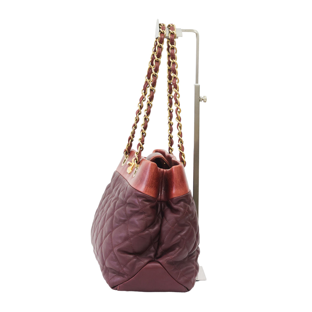 Preloved CHANEL Matelasse Calfskin Chain Tote Burgundy 20th Series  | Luxe Again Maison