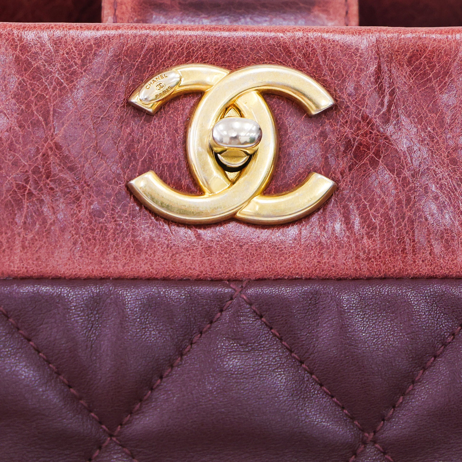 Preloved CHANEL Matelasse Calfskin Chain Tote Burgundy 20th Series  | Luxe Again Maison