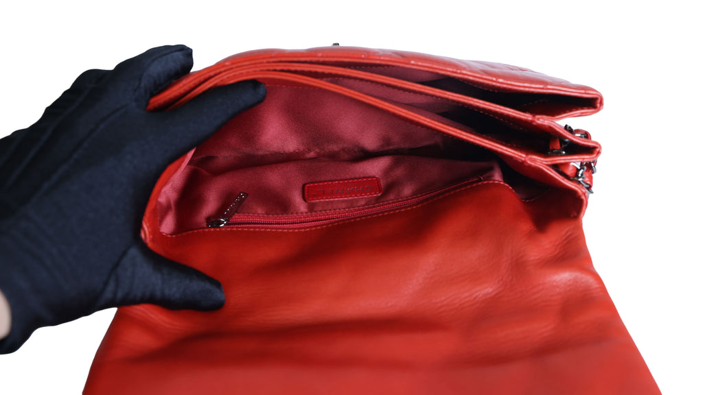 Preloved CHANEL Matelasse Lambskin Chain Shoulder Red Silver Hardware 13XXXXXX | Luxe Again Maison