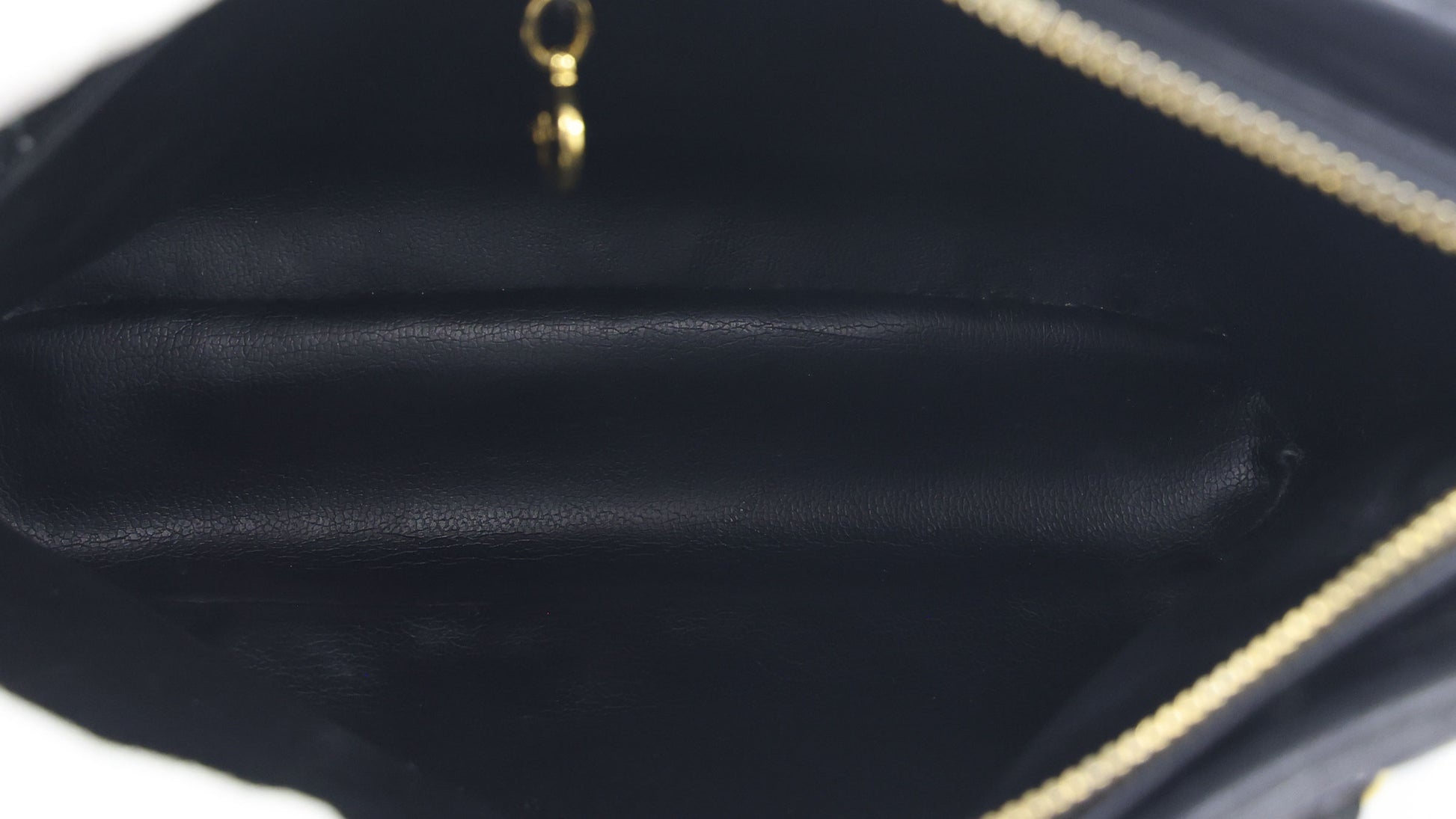 Preloved CHANEL Matelasse Lambskin Chain Shoulder Bag Black Gold Hardware | Luxe Again Maison