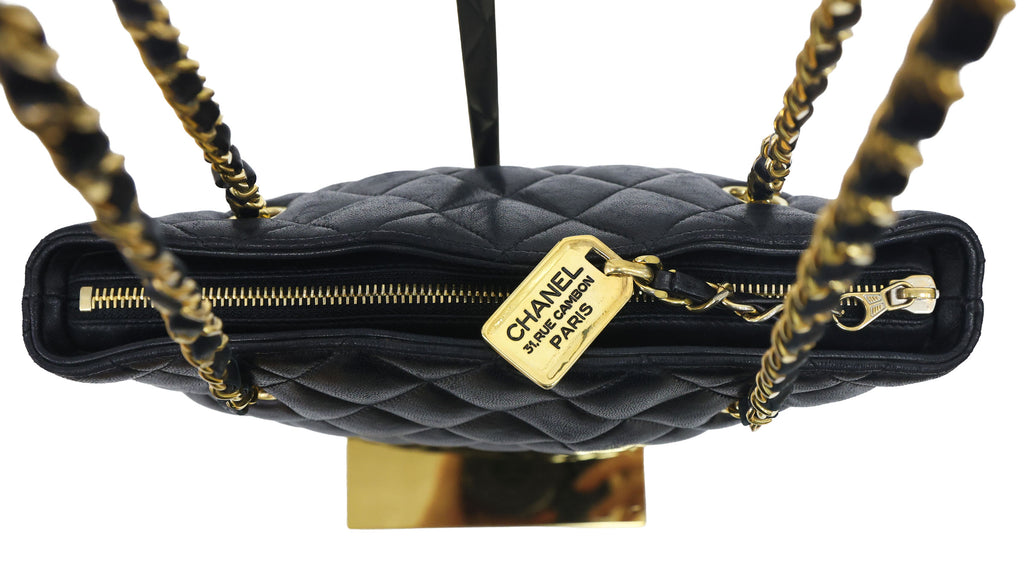 Preloved CHANEL Matelasse Lambskin Chain Shoulder Bag Black Gold Hardware | Luxe Again Maison