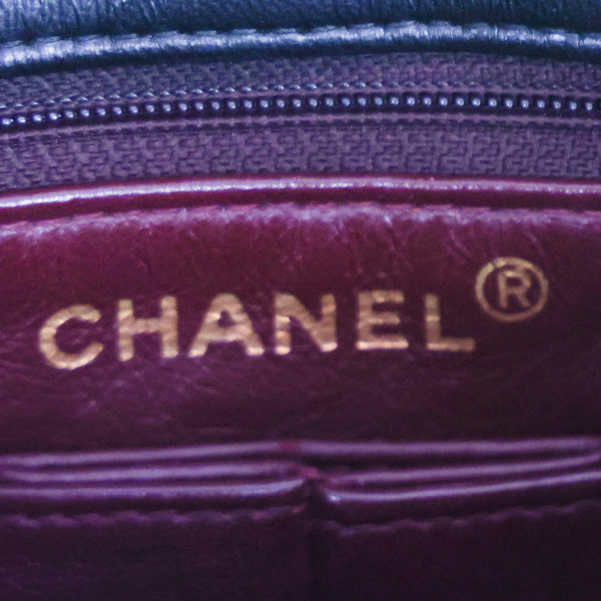 Pre-owned CHANEL Mini Matelasse 20 Lambskin G Black Bag | Luxe Again Maison