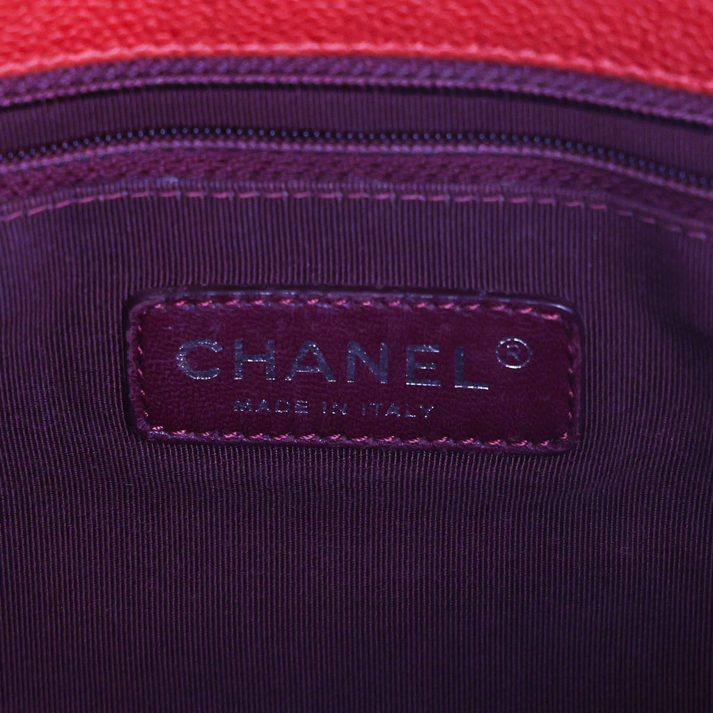 Preloved CHANEL Quilted Caviar Skin French Riviera Hobo Satchel Red | Luxe Again Maison