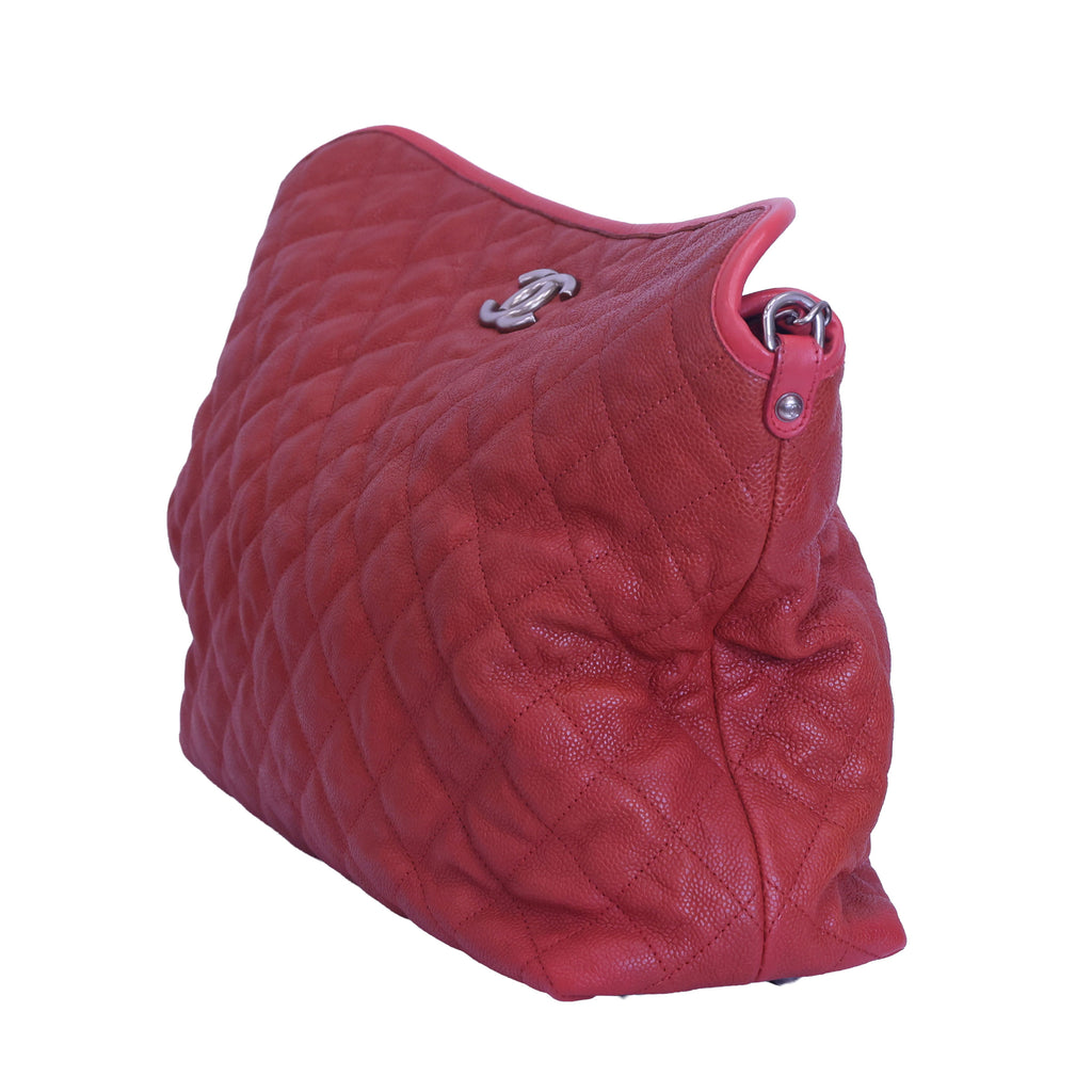 Preloved CHANEL Quilted Caviar Skin French Riviera Hobo Satchel Red | Luxe Again Maison