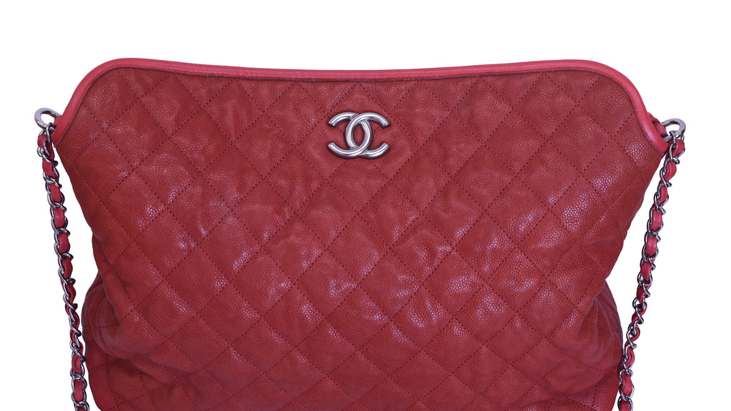 Preloved CHANEL Quilted Caviar Skin French Riviera Hobo Satchel Red | Luxe Again Maison