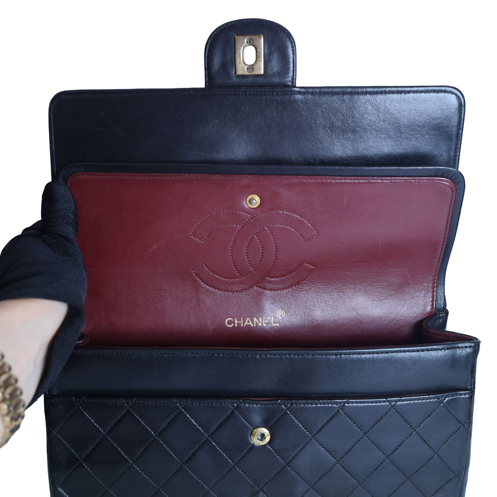 Preowned CHANEL Vintage Classic 11.12 (Medium Double Flap) Handbag A01112 Black Gold Hardware 0XXXXX2 | Luxe Again Maison