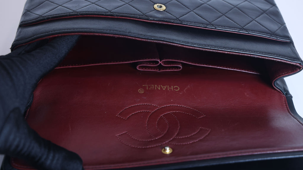 Preowned CHANEL Vintage Classic 11.12 (Medium Double Flap) Handbag A01112 Black Gold Hardware 0XXXXX2 | Luxe Again Maison