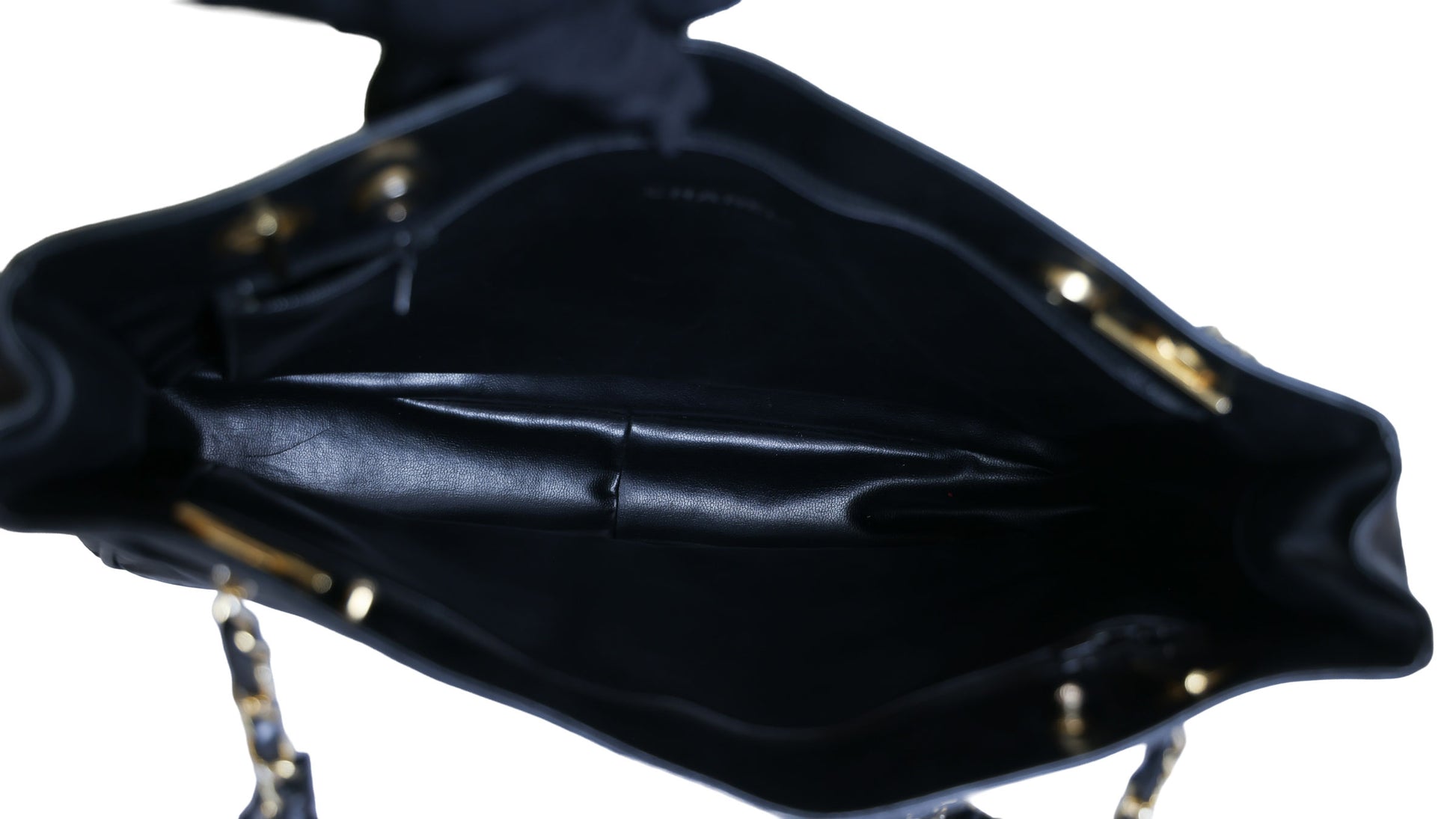 Preloved CHANEL Vintage Matelasse Lambskin Chain Tote Black Gold Tone Hardware 0 Series  | Luxe Again Maison