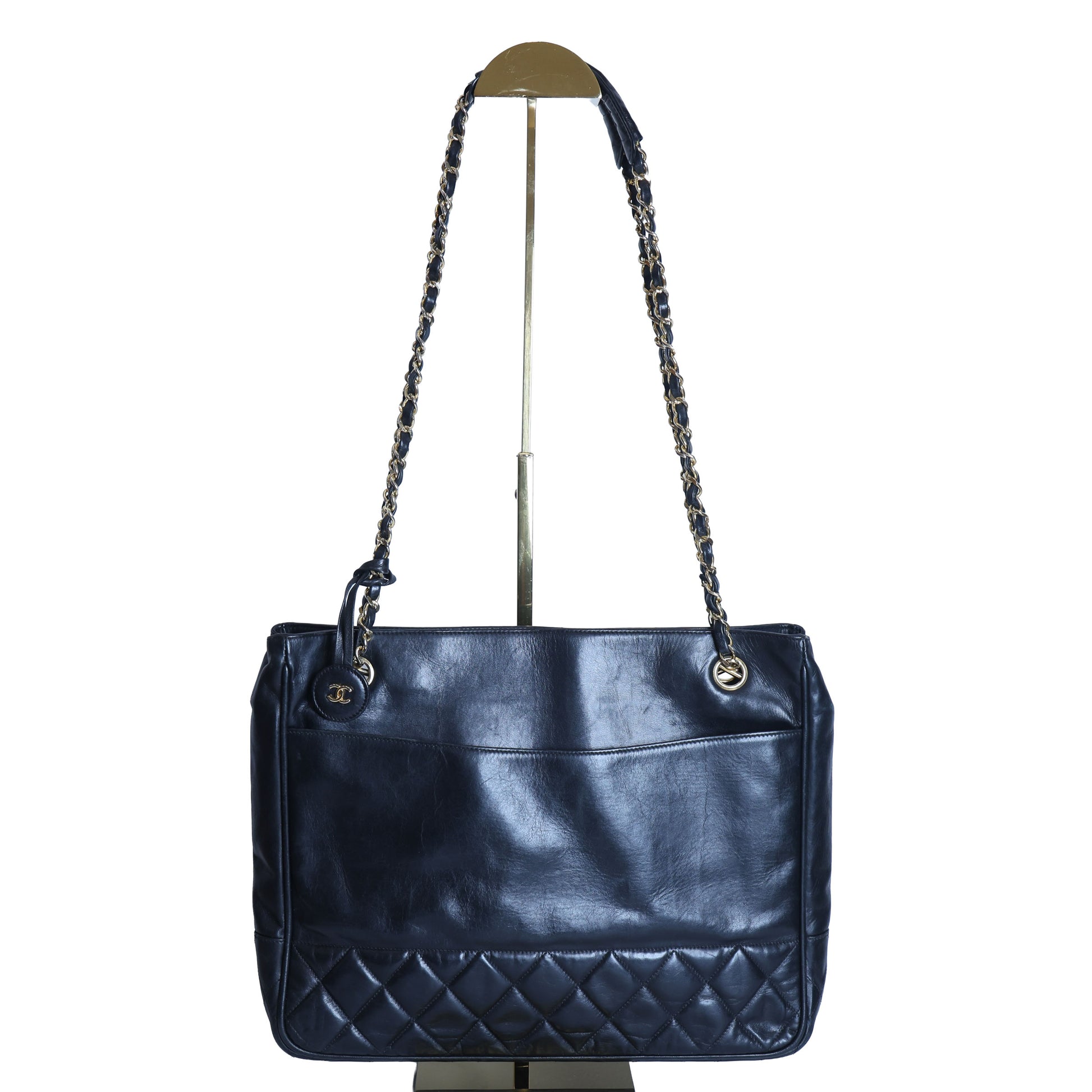 Preloved CHANEL Vintage Matelasse Lambskin Chain Tote Black Gold Tone Hardware 0 Series  | Luxe Again Maison
