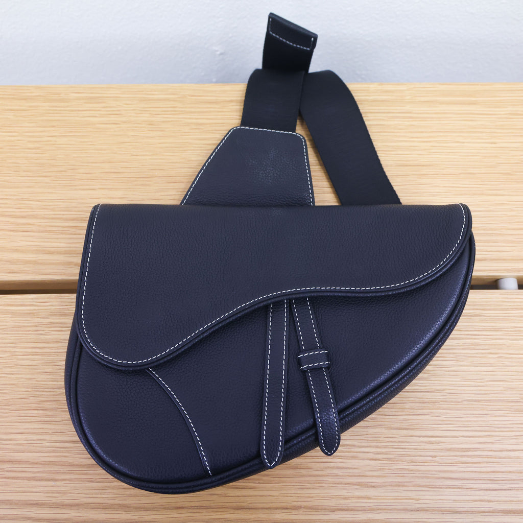 Preloved Christian Dior Black Grained Calfskin Saddle Bag | Luxe Again Maison