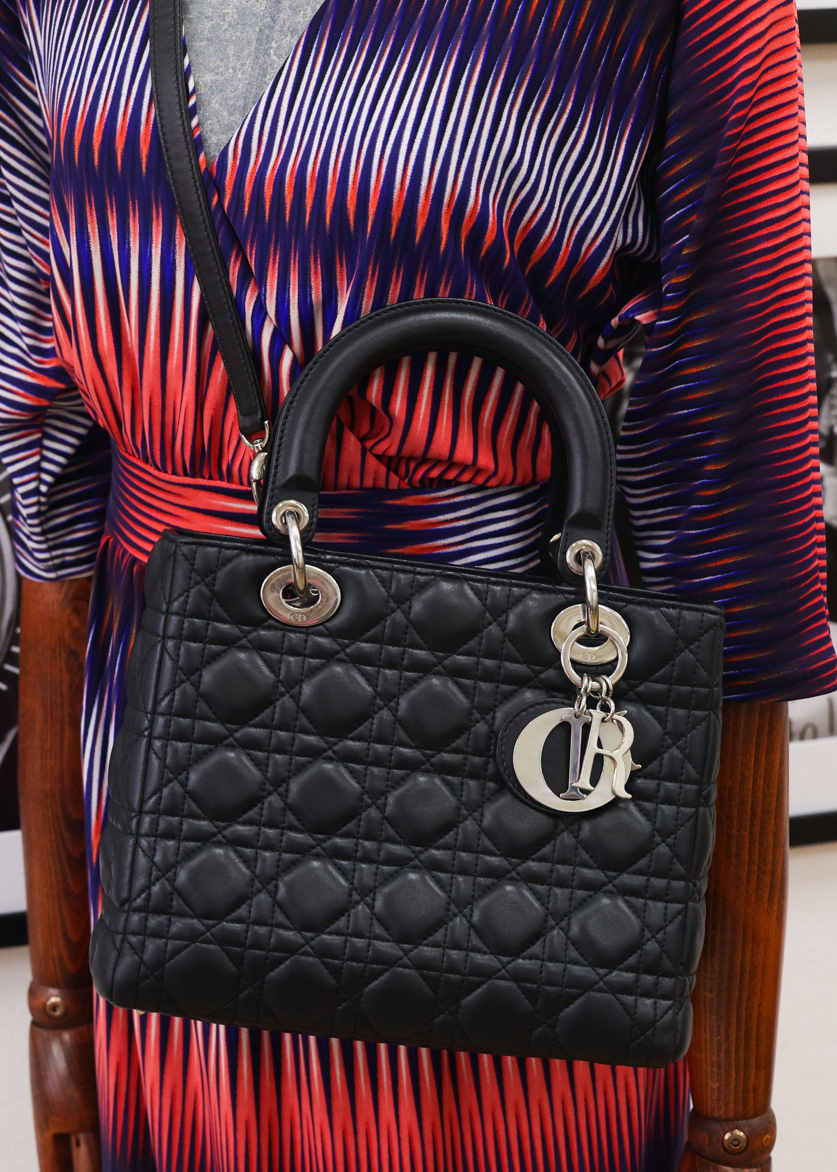 Pre-owned Christian Dior Lady Dior Black Cannage Lambskin Medium Bag | Luxe Again Maison