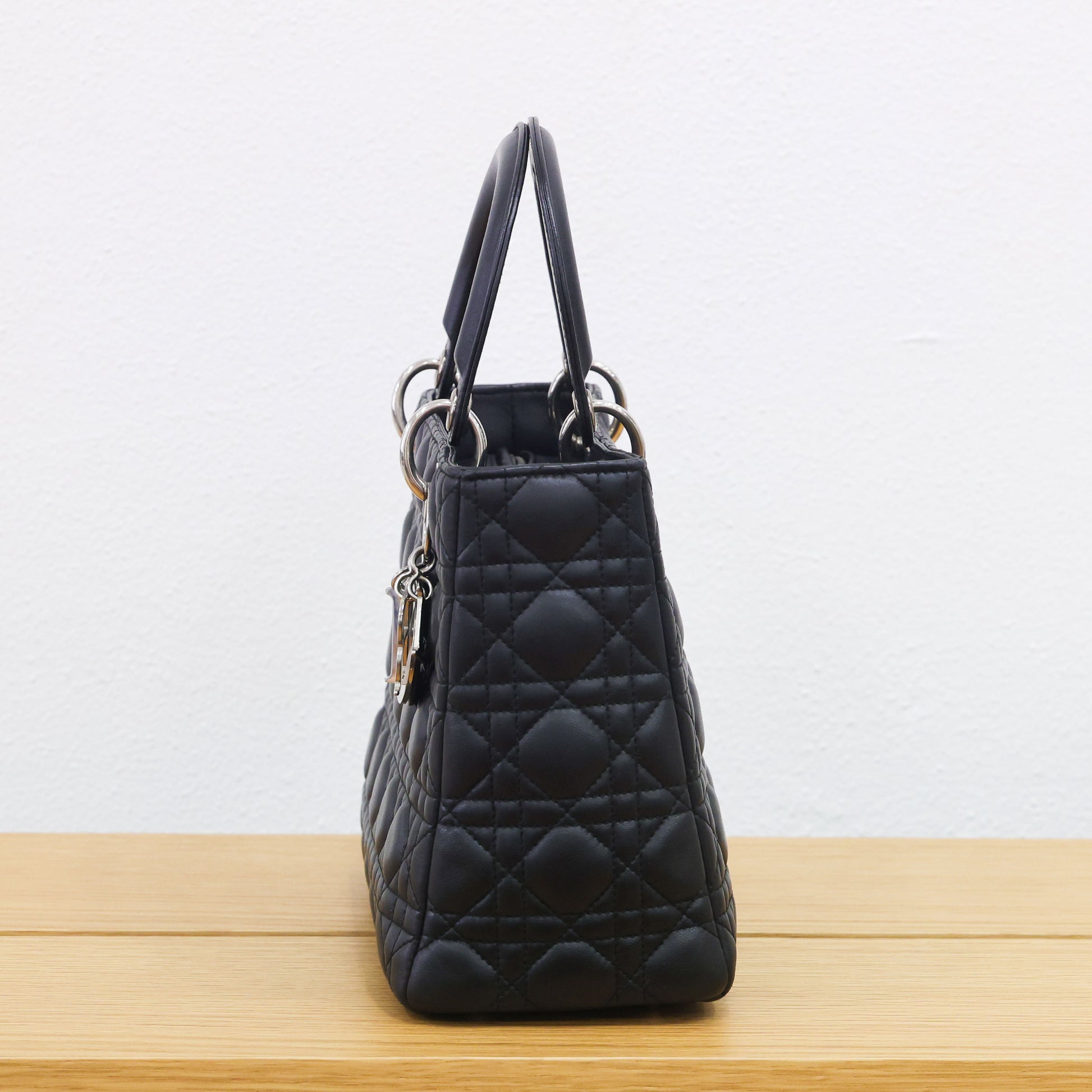 Pre-owned Christian Dior Lady Dior Black Cannage Lambskin Medium Bag | Luxe Again Maison