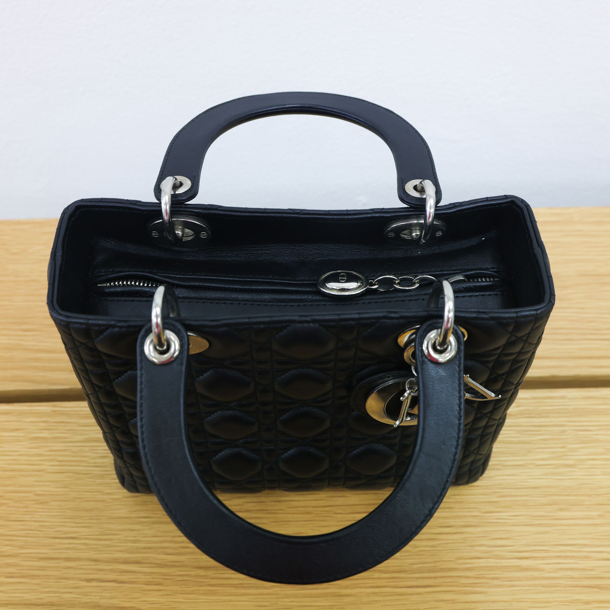 Pre-owned Christian Dior Lady Dior Black Cannage Lambskin Medium Bag | Luxe Again Maison