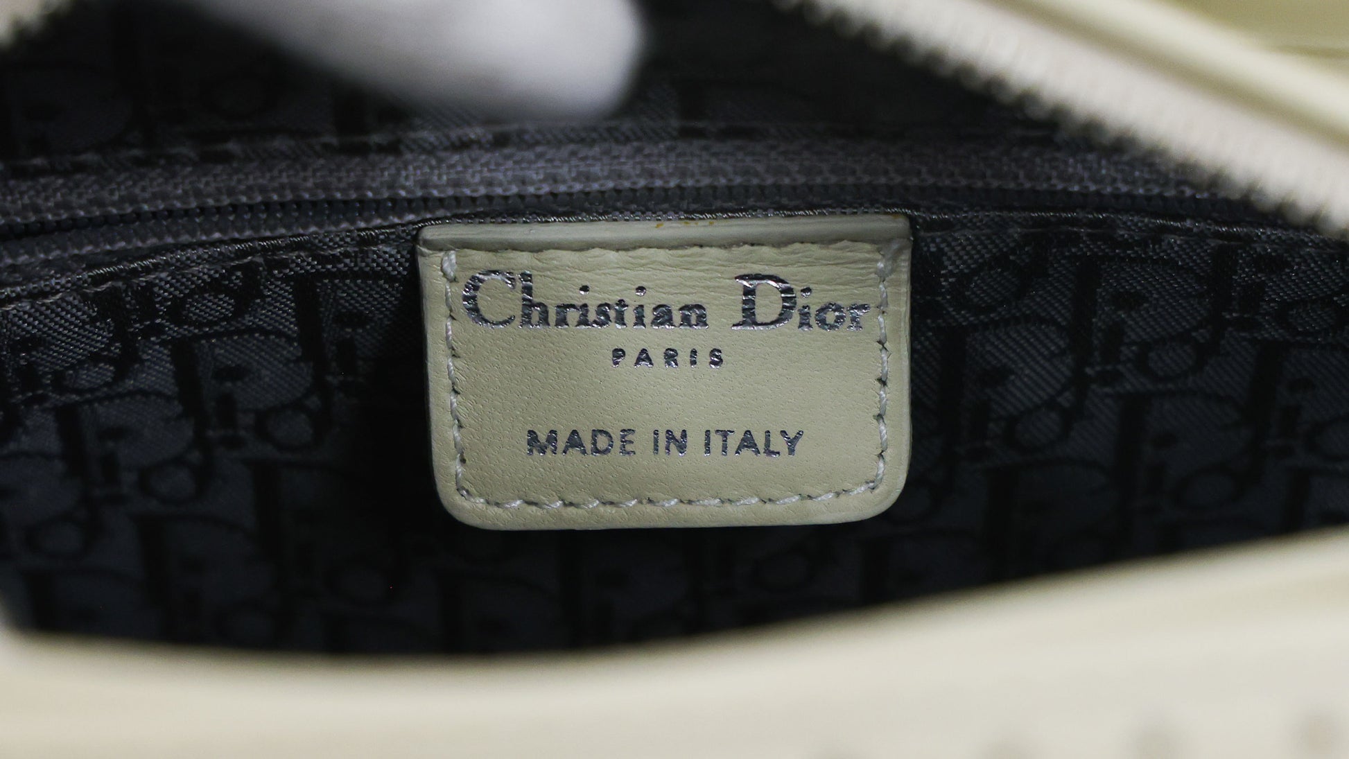 Preloved CHRISTIAN DIOR Lady Dior Cannage Leather Medium Beige | Luxe Again Maison